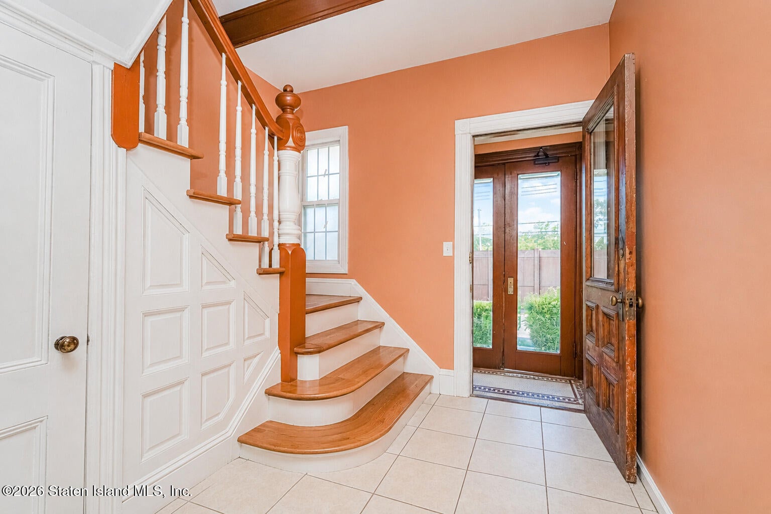 69 Narrows Rd, Staten Island, NY 10305 photo