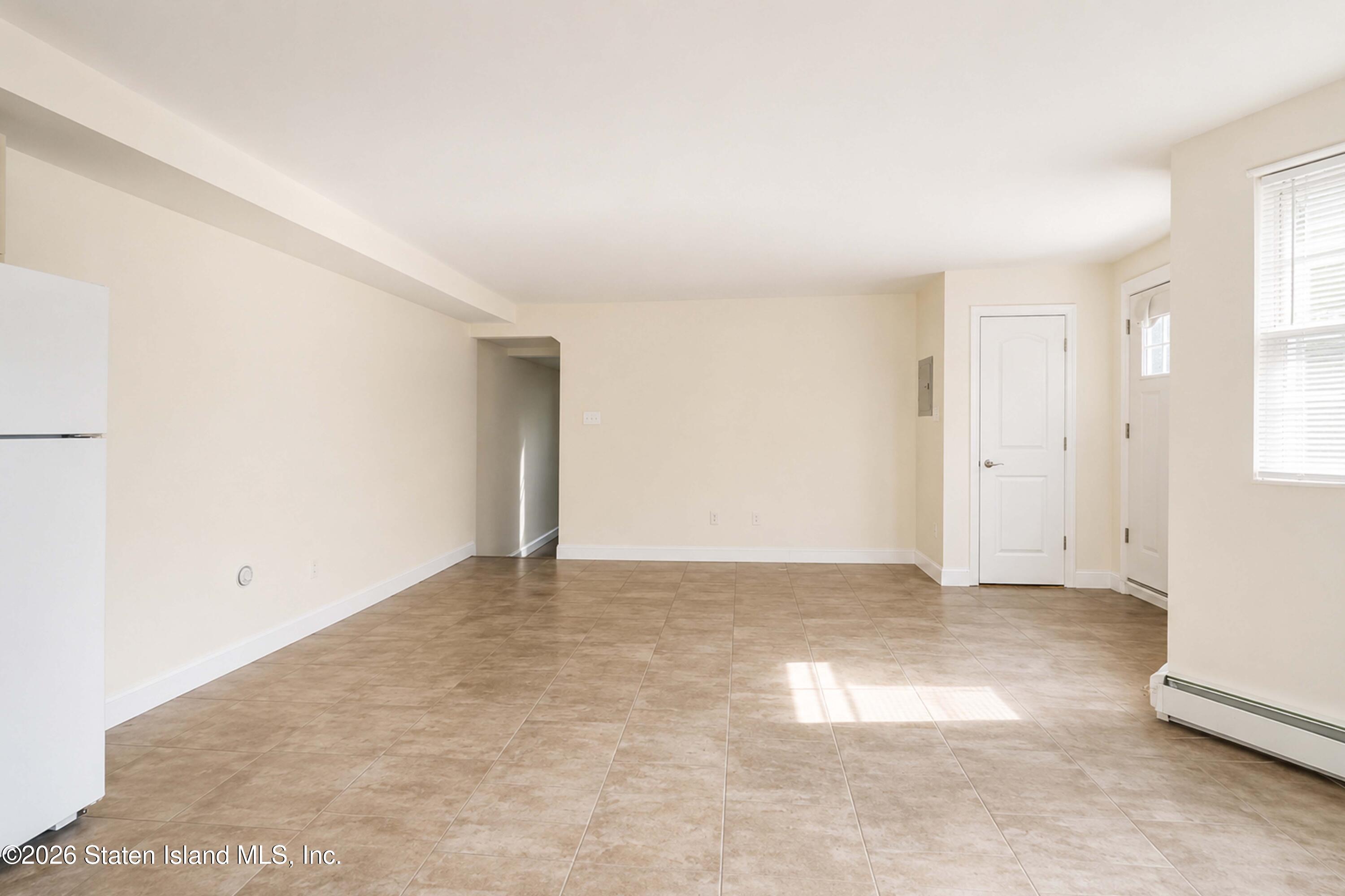 115 Santa Monica Ln, Staten Island, NY 10309 photo