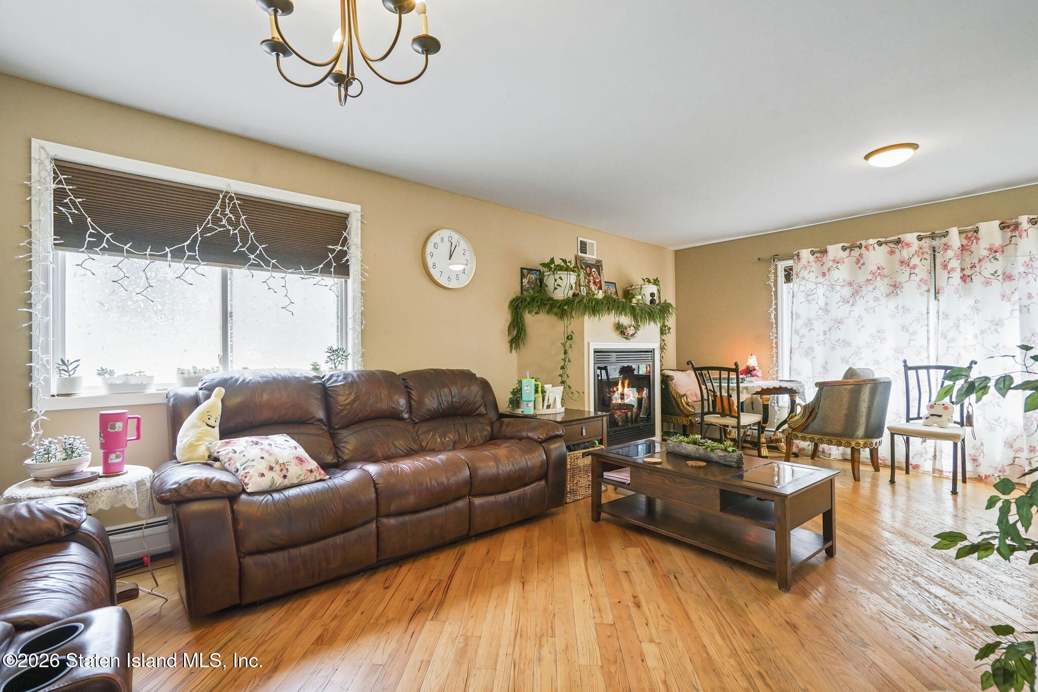 9 Knesel St, Staten Island, NY 10309 photo