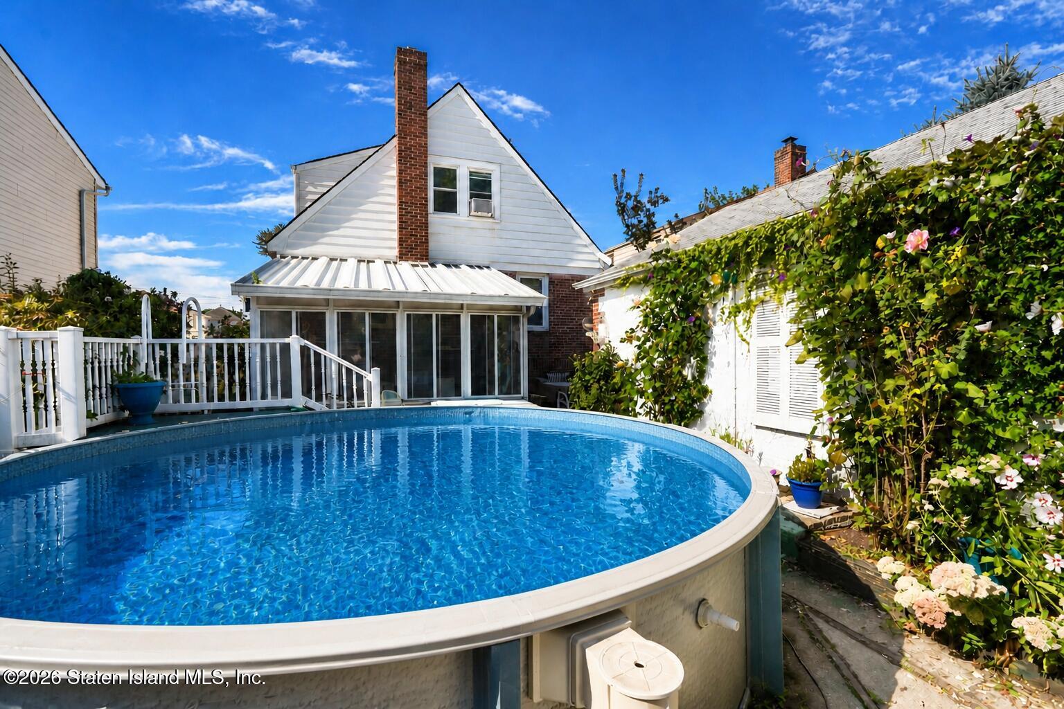 27 Tabb Pl, Staten Island, NY 10302 photo