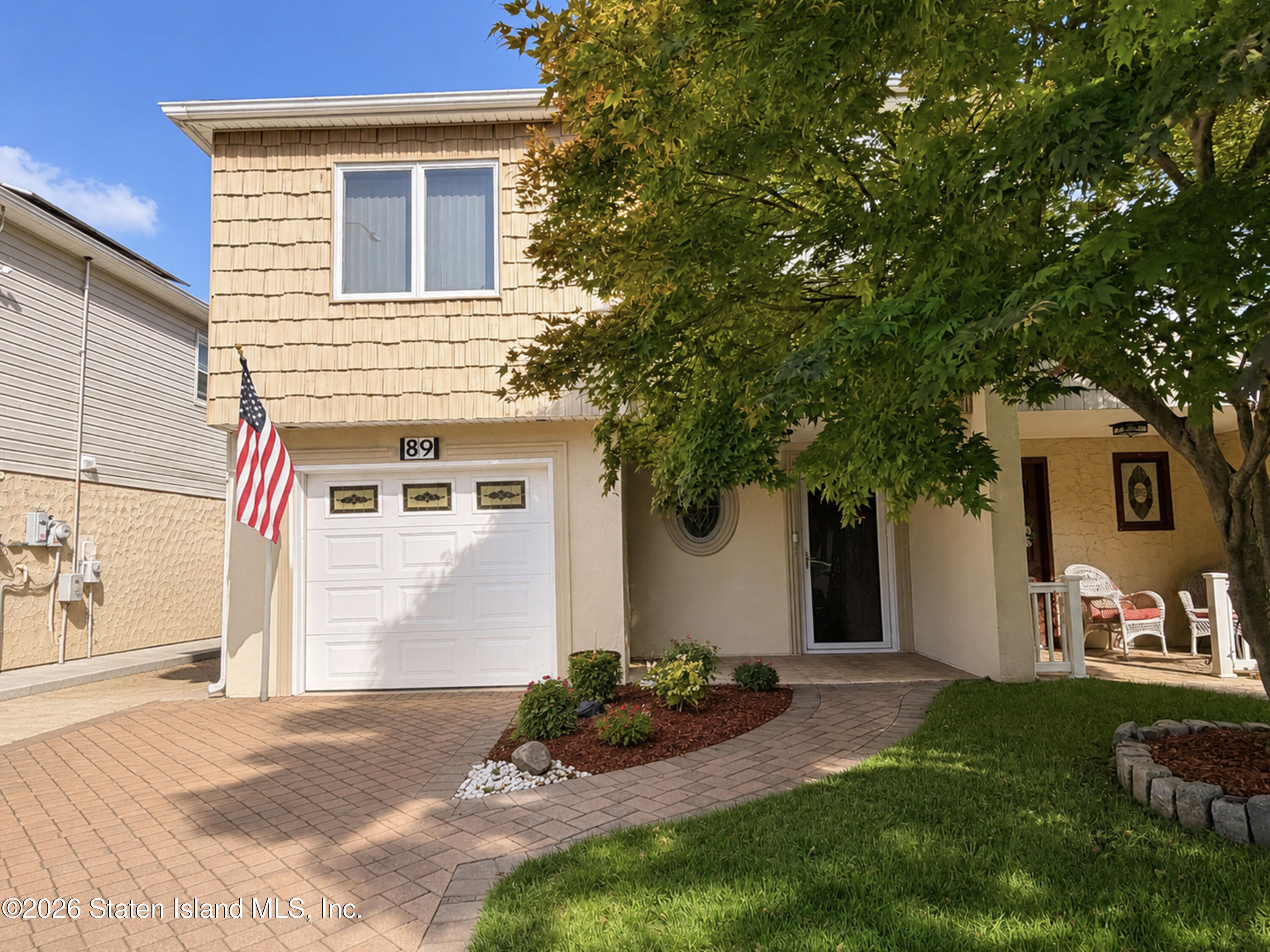 89 Evergreen St, Staten Island, NY 10308