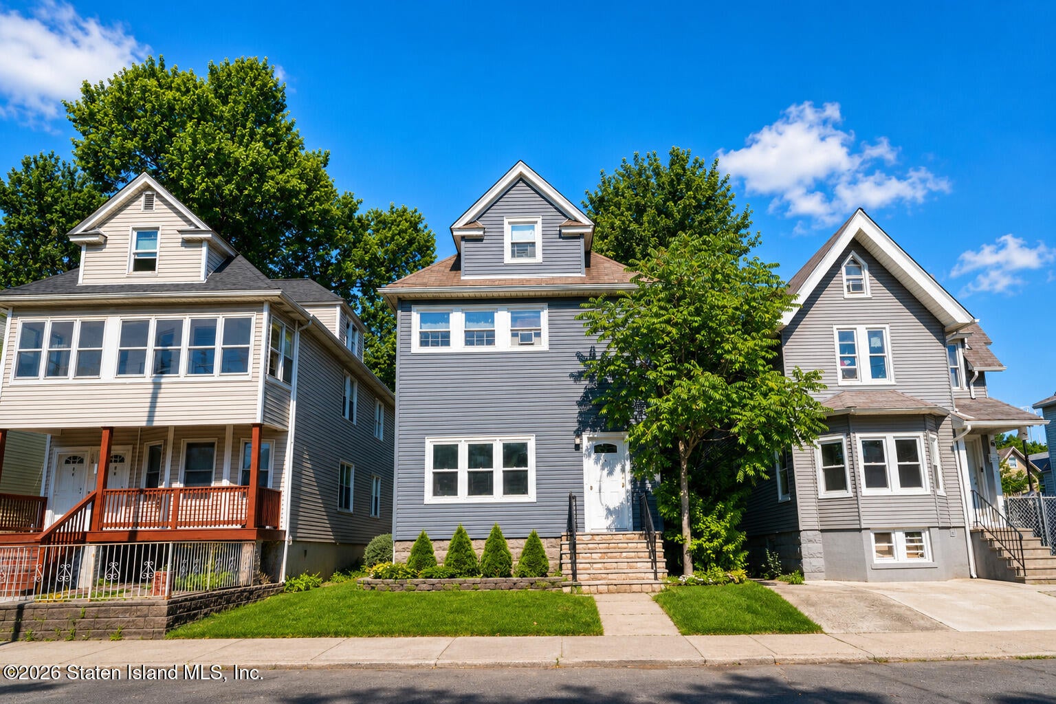 106 Sharpe Ave, Staten Island, NY 10302