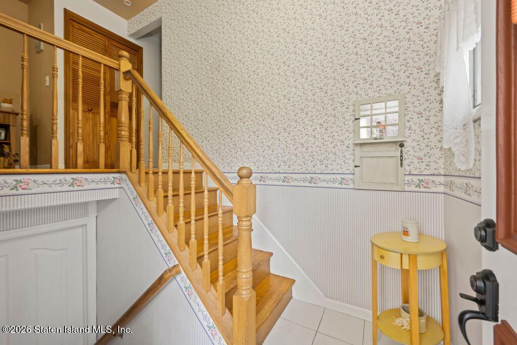 98 Figurea Ave, Staten Island, NY 10312 photo