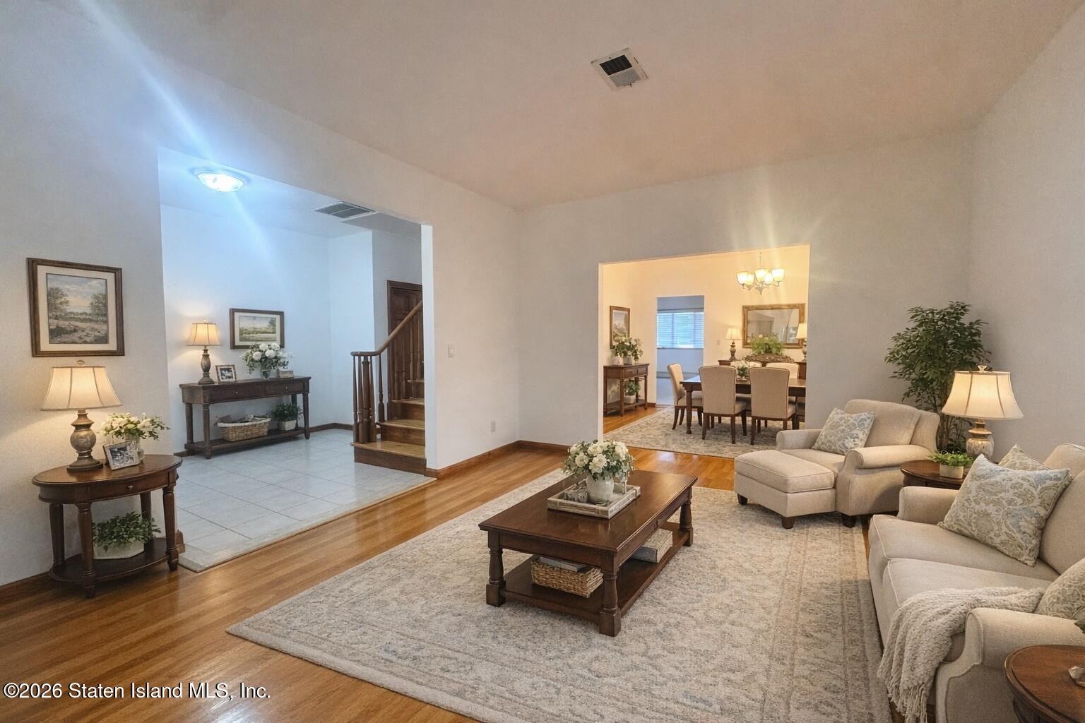 735 Woodrow Rd, Staten Island, NY 10312 photo