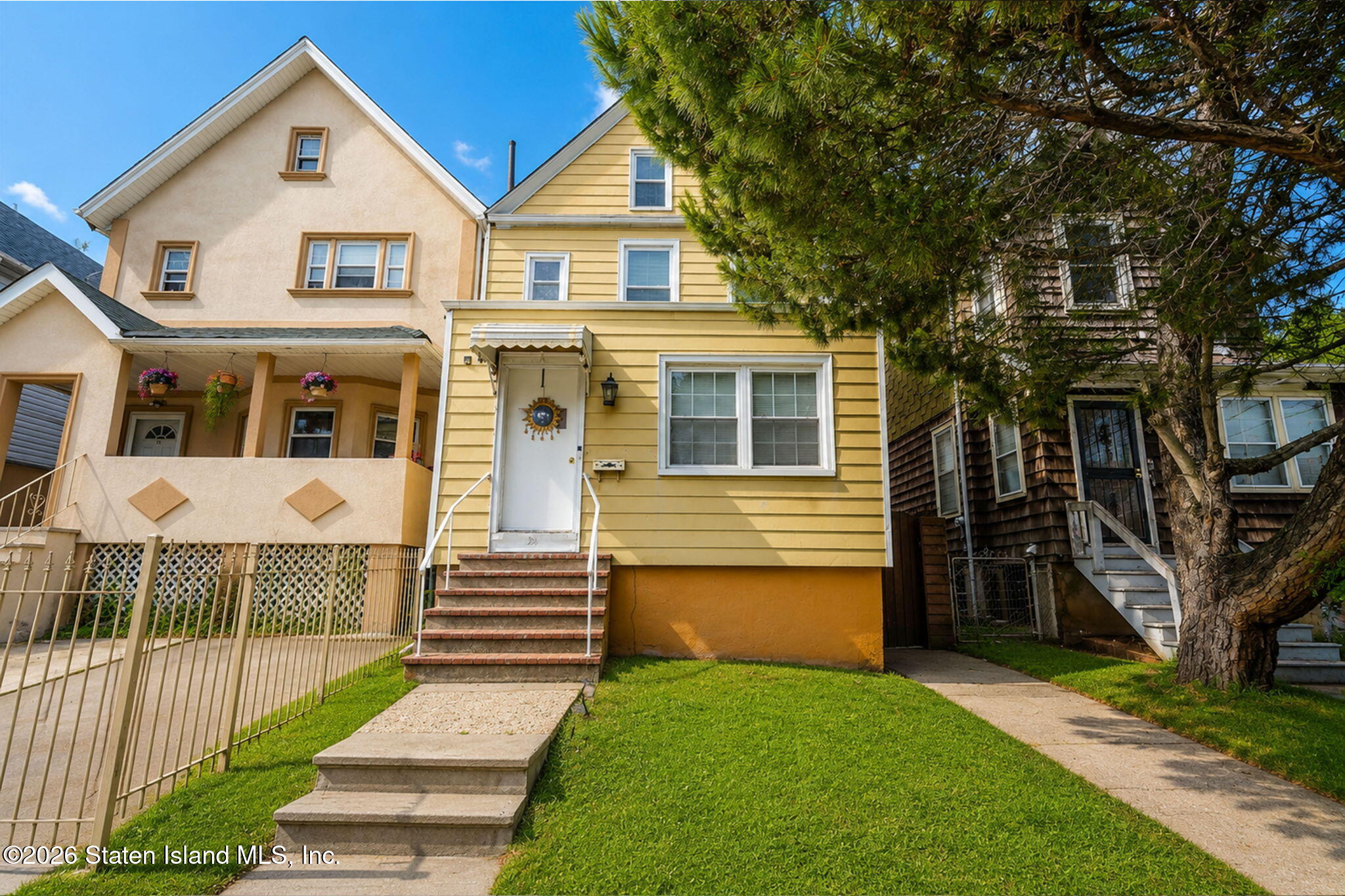 34 Simonson Pl, Staten Island, NY 10302 photo