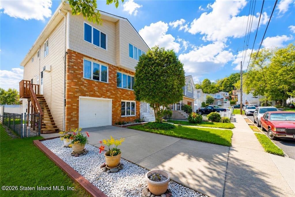 42 Hamden Ave, Staten Island, NY 10306 photo
