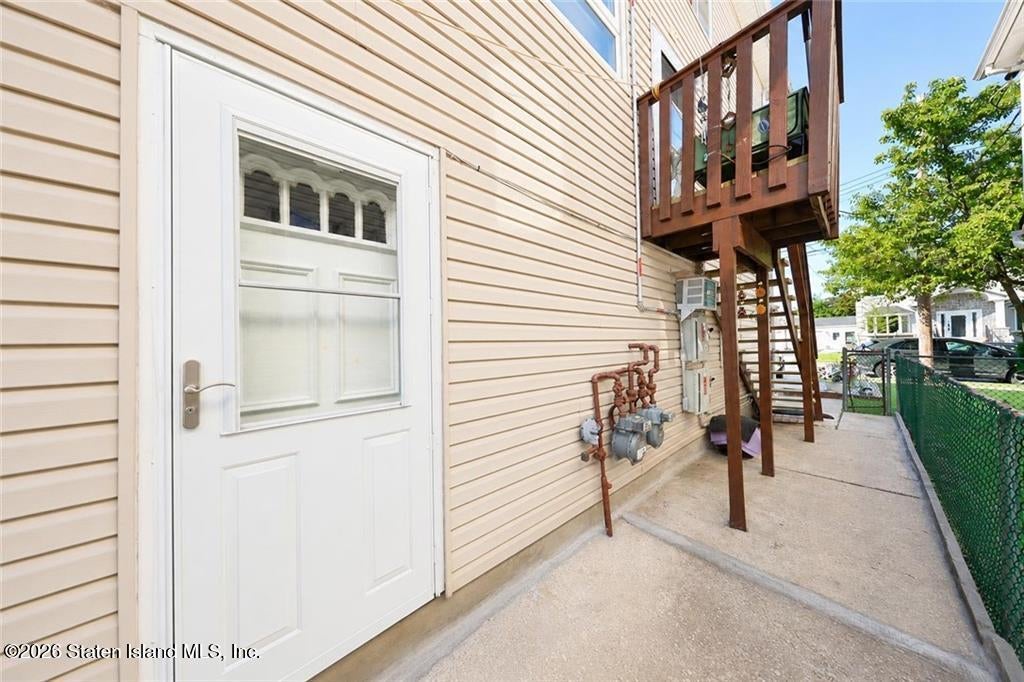 42 Hamden Ave, Staten Island, NY 10306 photo