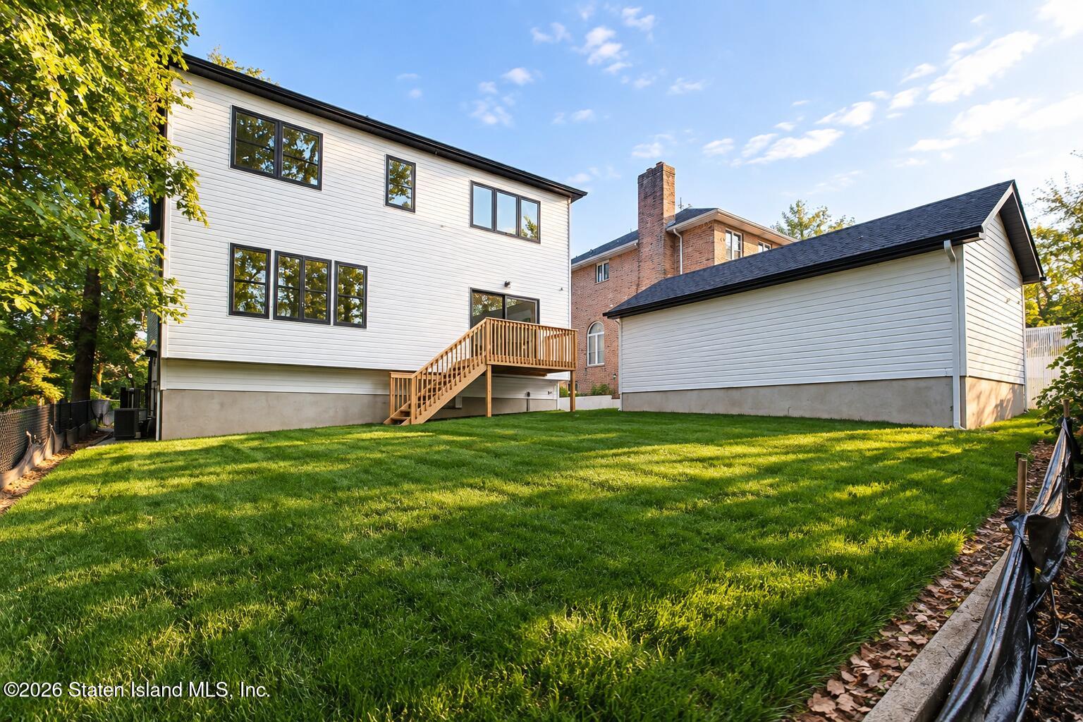 85 Trenton Ct, Staten Island, NY 10309 photo