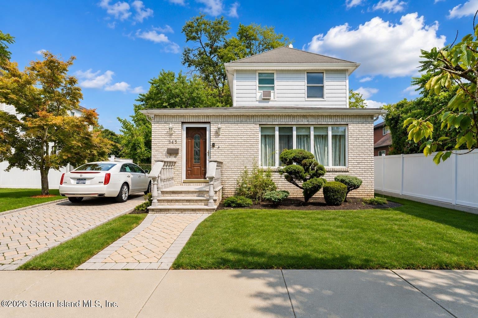 345 Billiou St, Staten Island, NY 10312