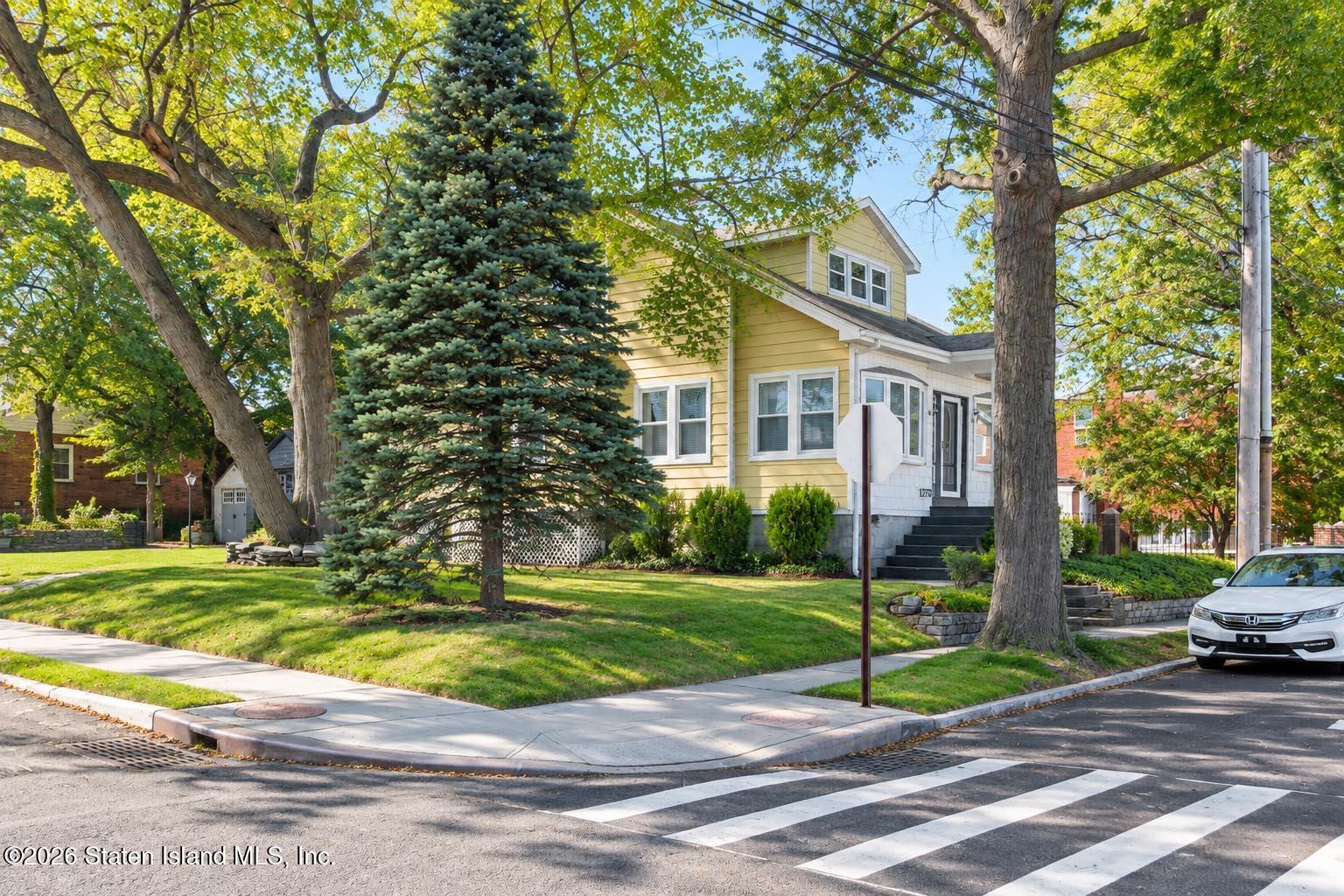 278 Caswell Ave, Staten Island, NY 10314 photo
