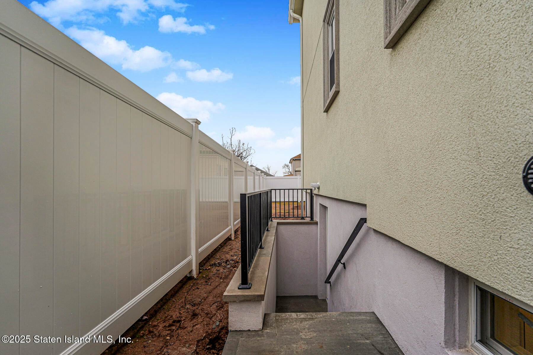 178 Parkinson Ave, Staten Island, NY 10305 photo