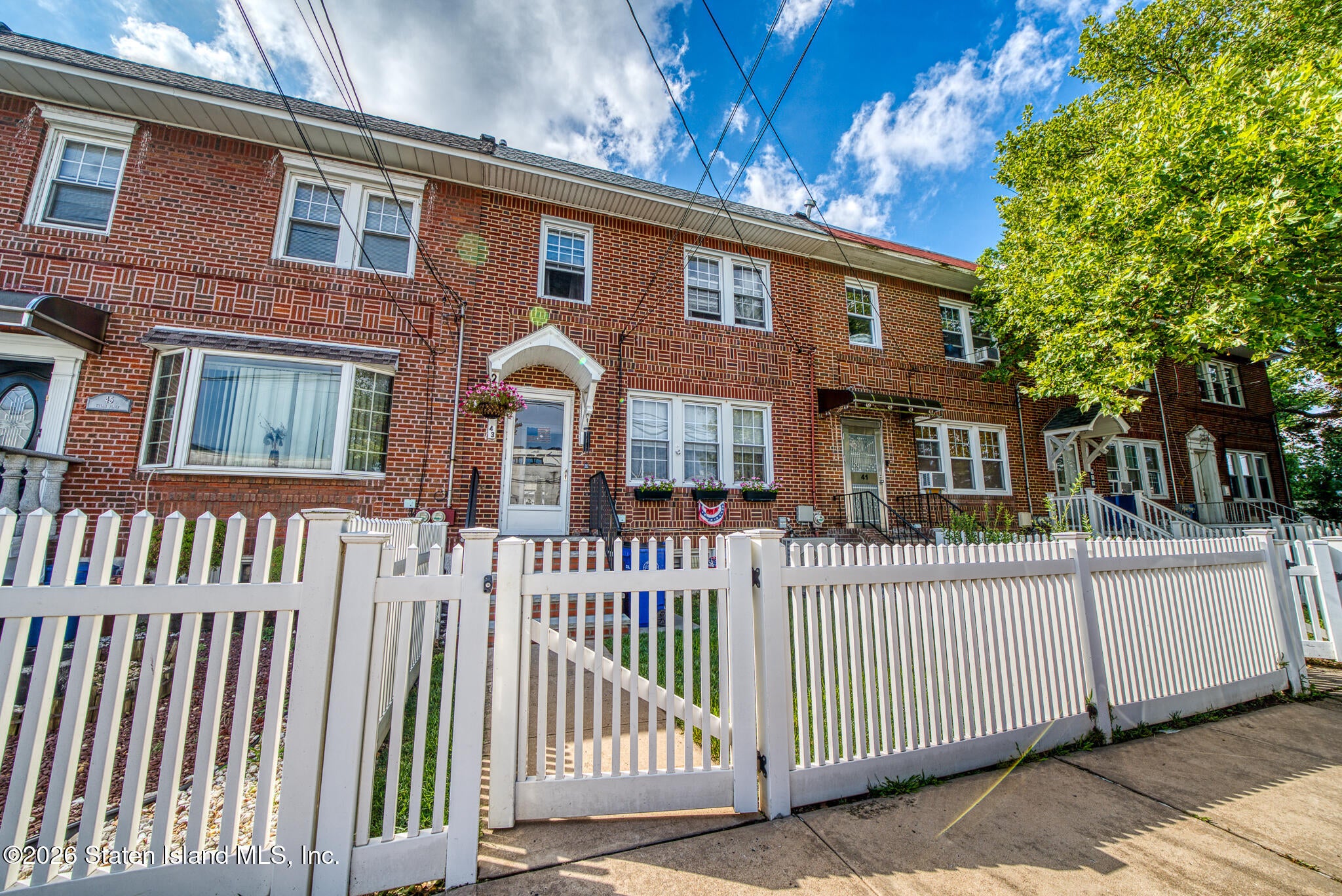 43 Hylan Pl, Staten Island, NY 10306