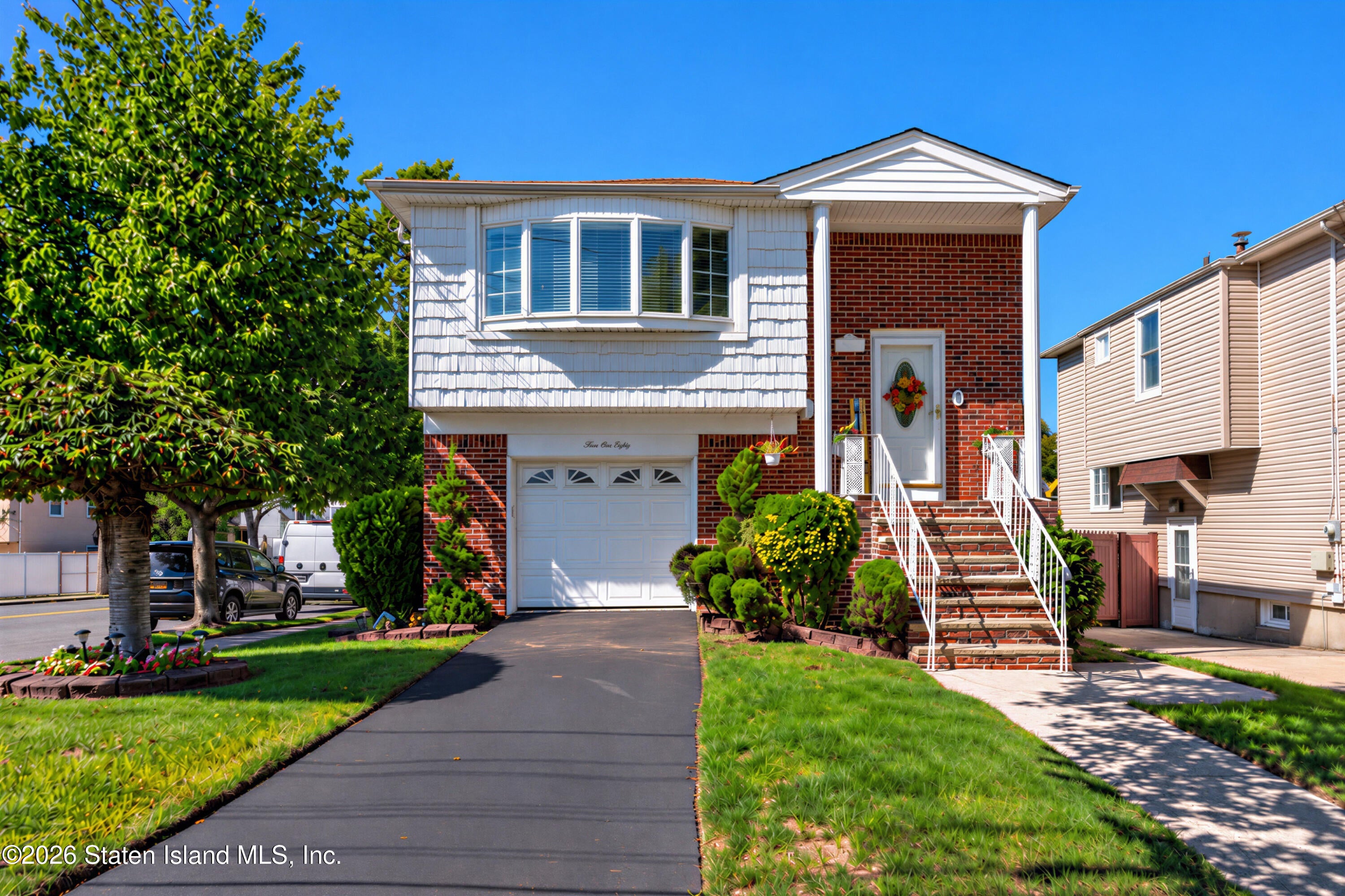380 Elverton Ave, Staten Island, NY 10308