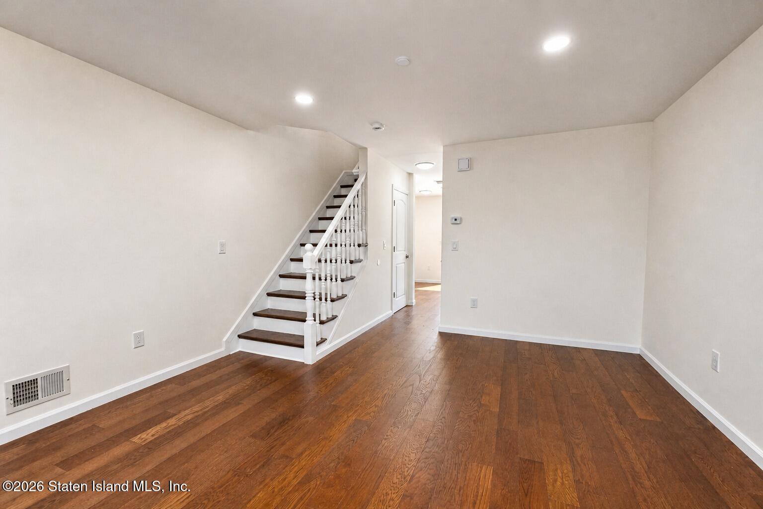 7306 Amboy Rd, Staten Island, NY 10307 photo