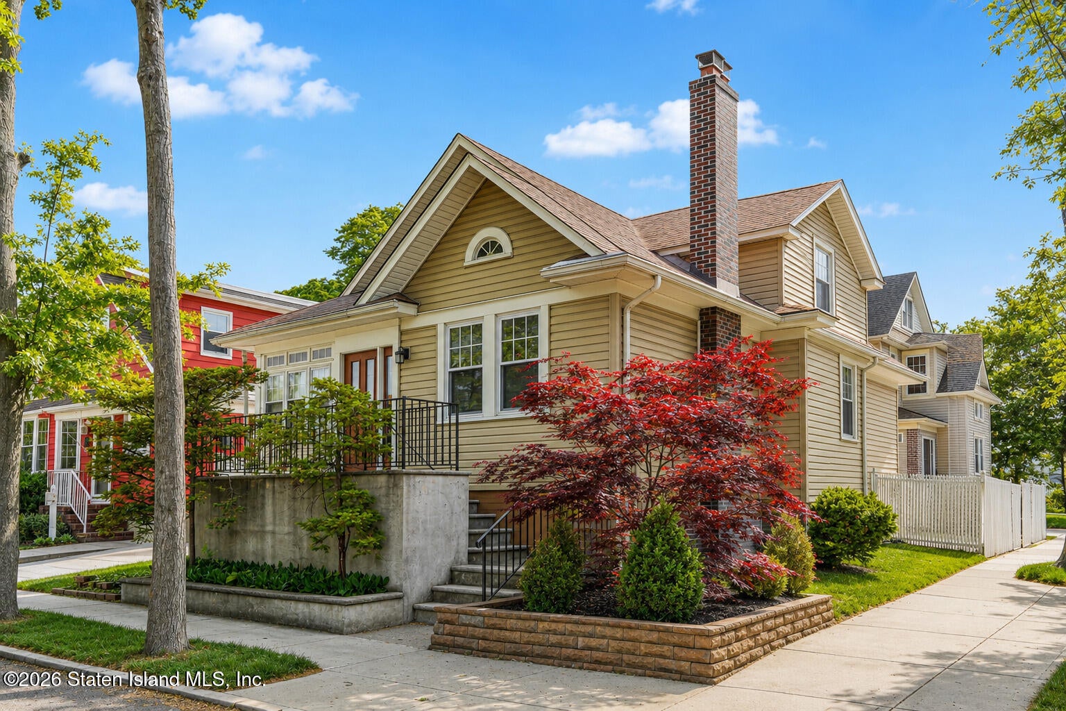 153 Bidwell Ave, Staten Island, NY 10314