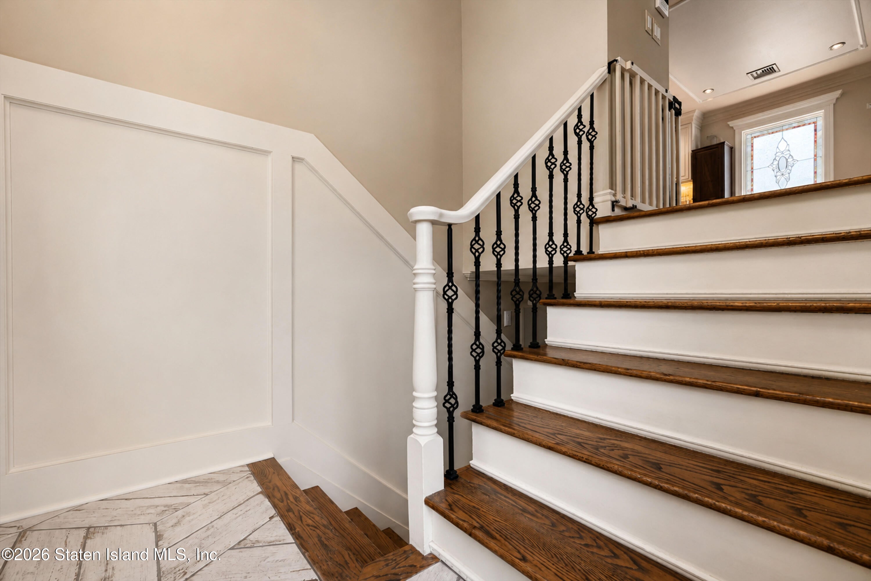 27 Tynan St, Staten Island, NY 10312 photo