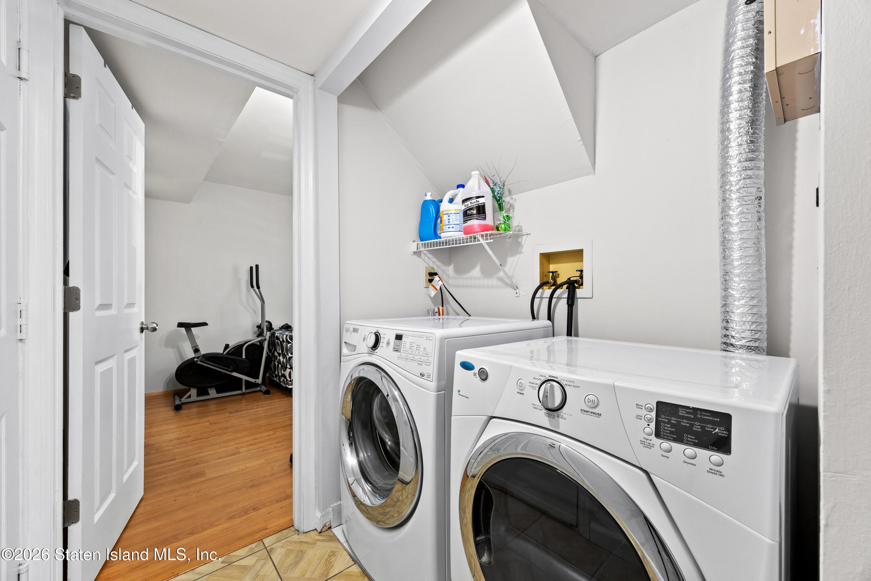 624 Ilyssa Way, Staten Island, NY 10312 photo