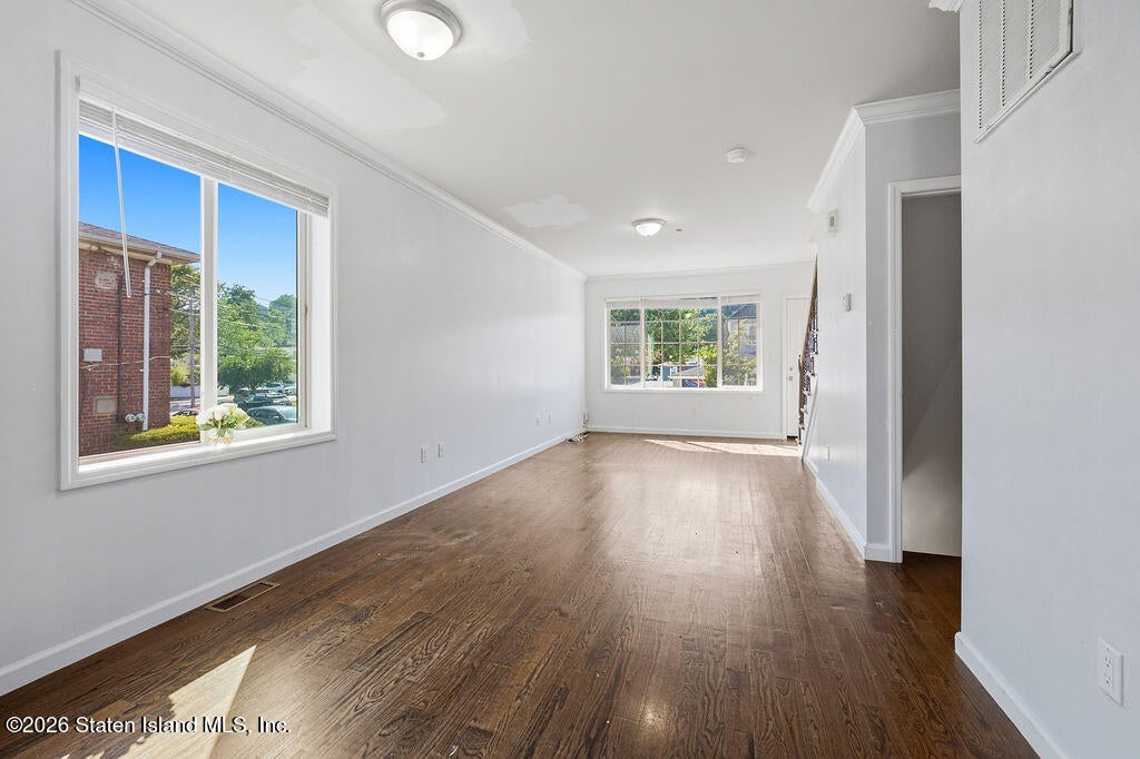 469 Oder Ave, Staten Island, NY 10304 photo