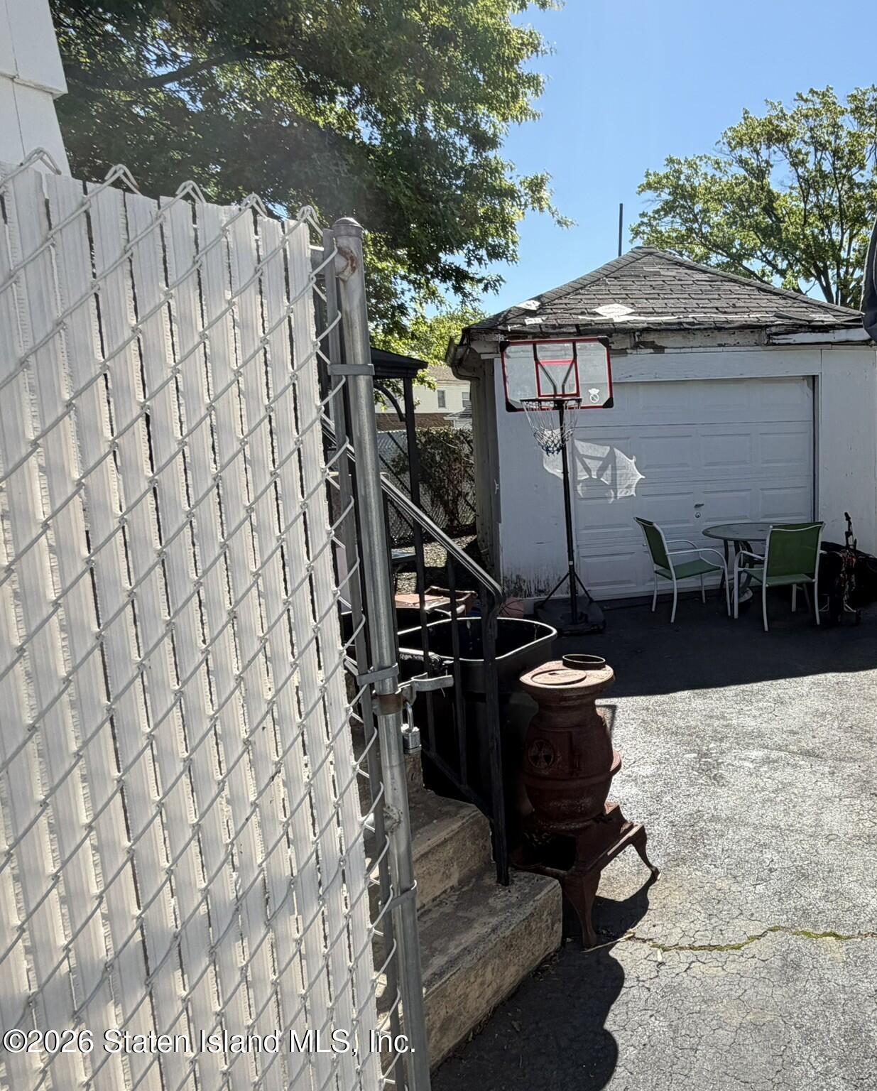 130 Driggs St, Staten Island, NY 10308 photo