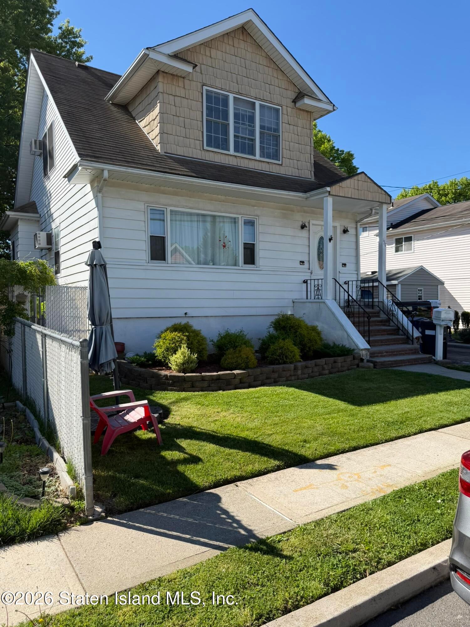 130 Driggs St, Staten Island, NY 10308 photo