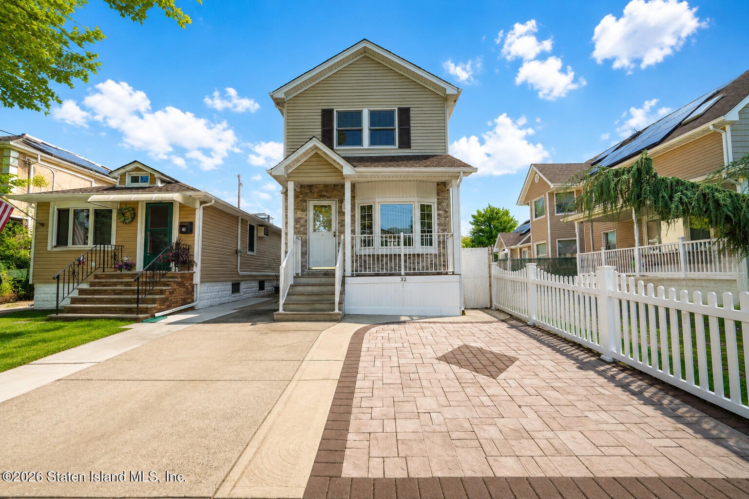 32 Goodall St, Staten Island, NY 10308