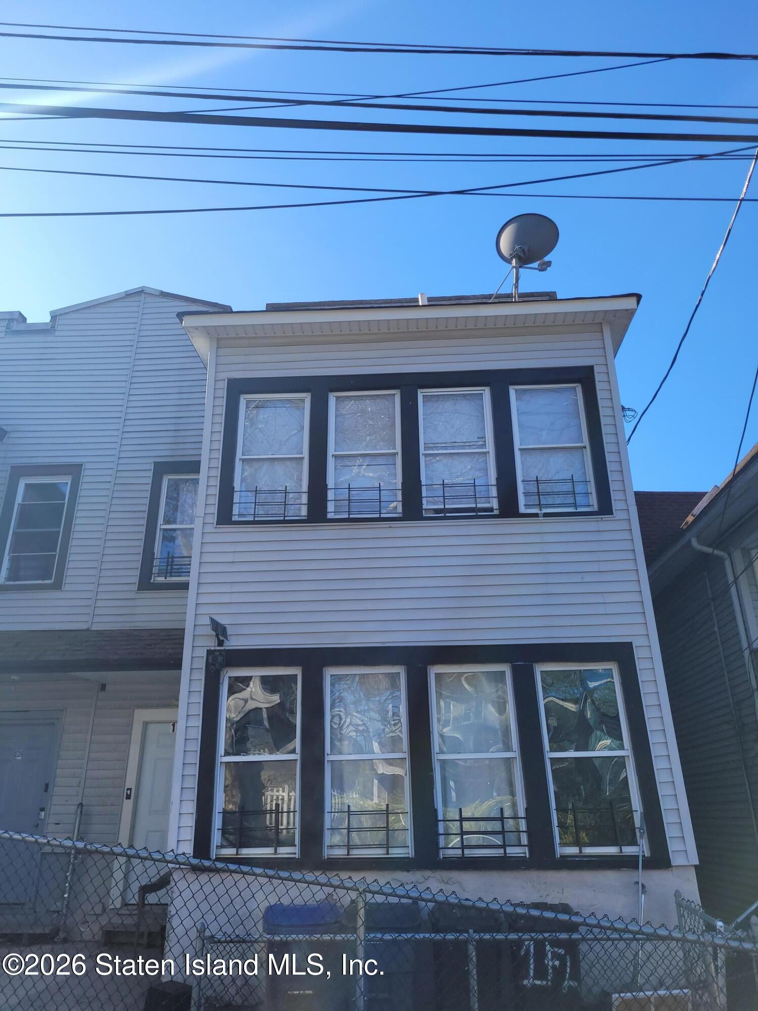 118 Scribner Ave, Staten Island, NY 10301