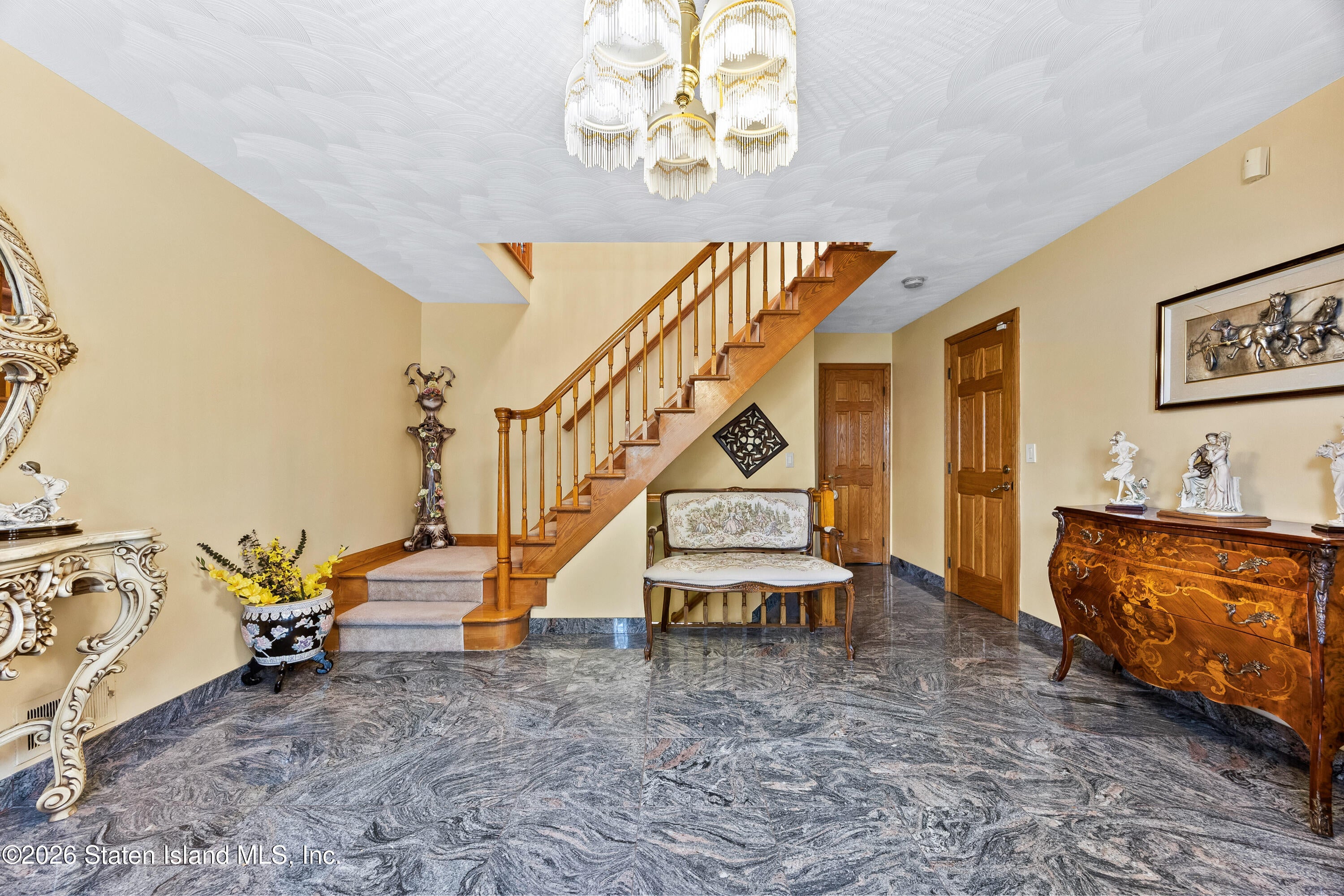 140 Merrymount St, Staten Island, NY 10314 photo