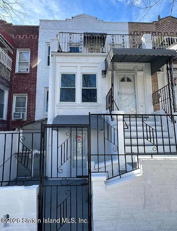 1231 Manor Ave, Bronx, NY 10472