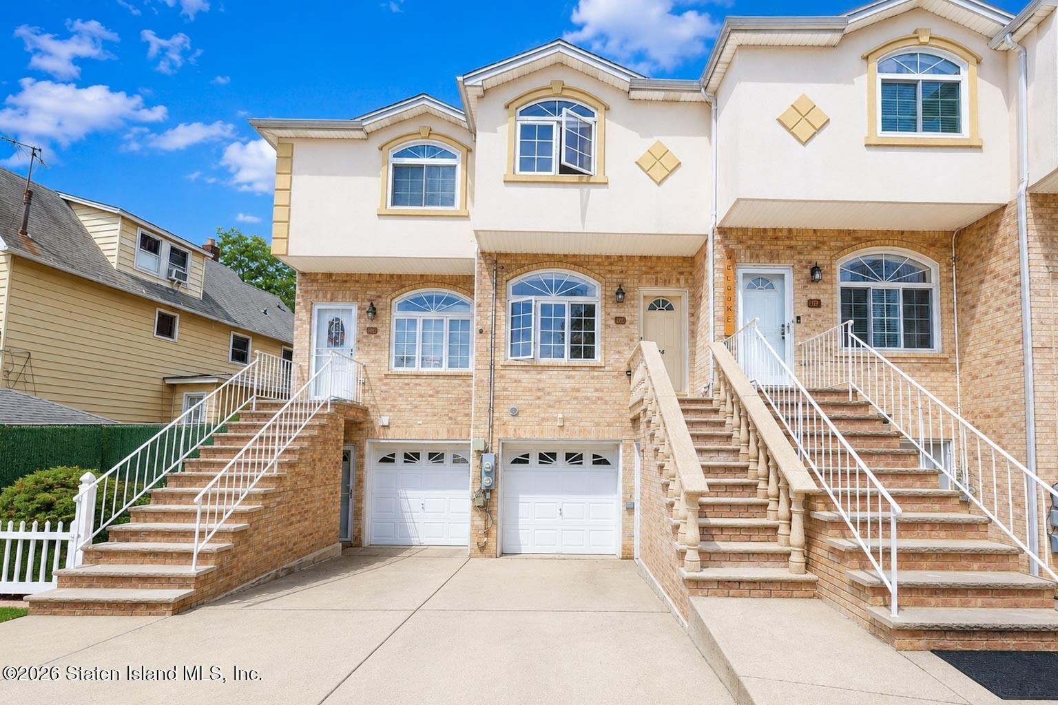 174 Blackford Ave, Staten Island, NY 10302