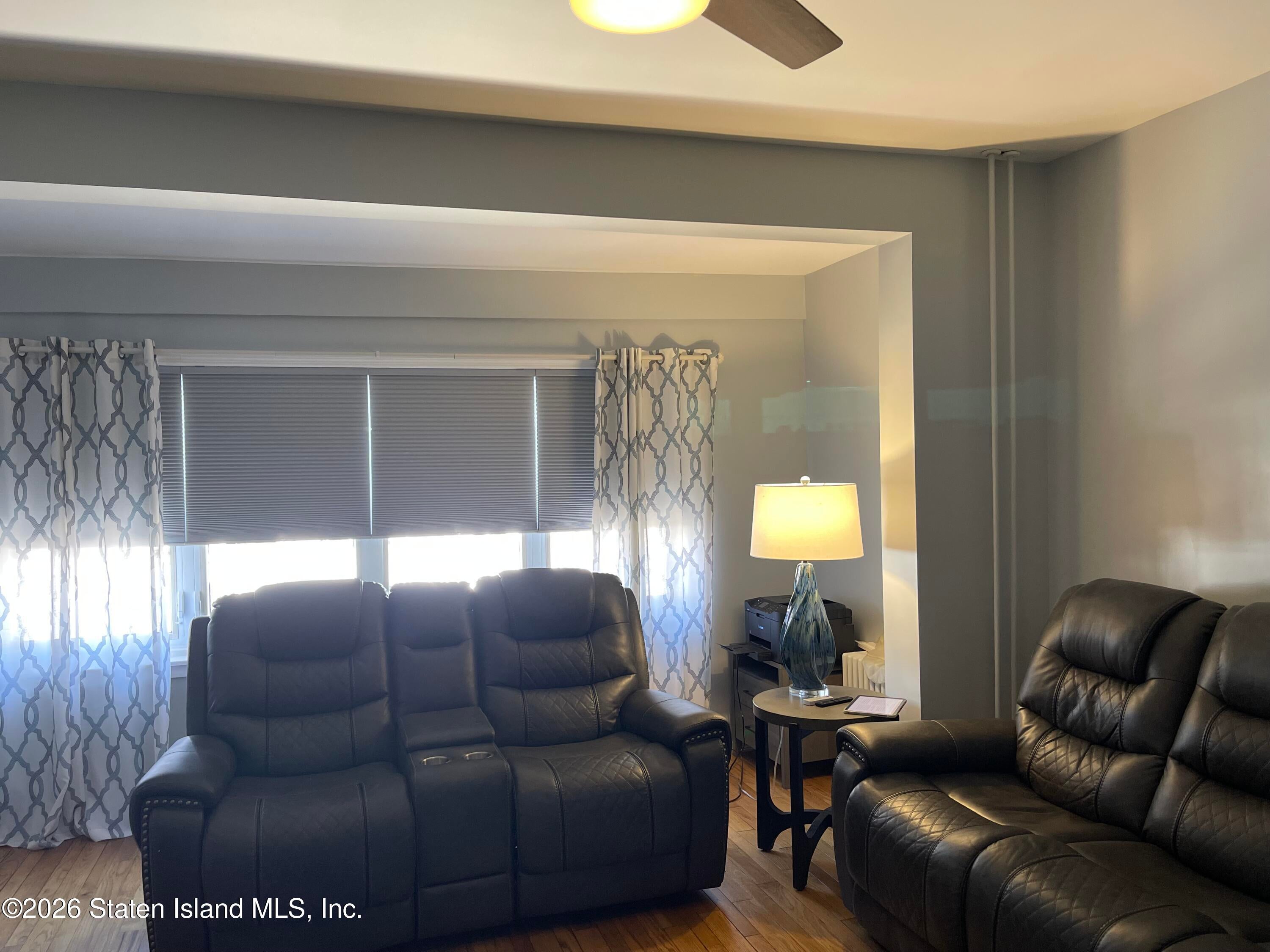 252 Saint Marys Ave, Staten Island, NY 10305 photo