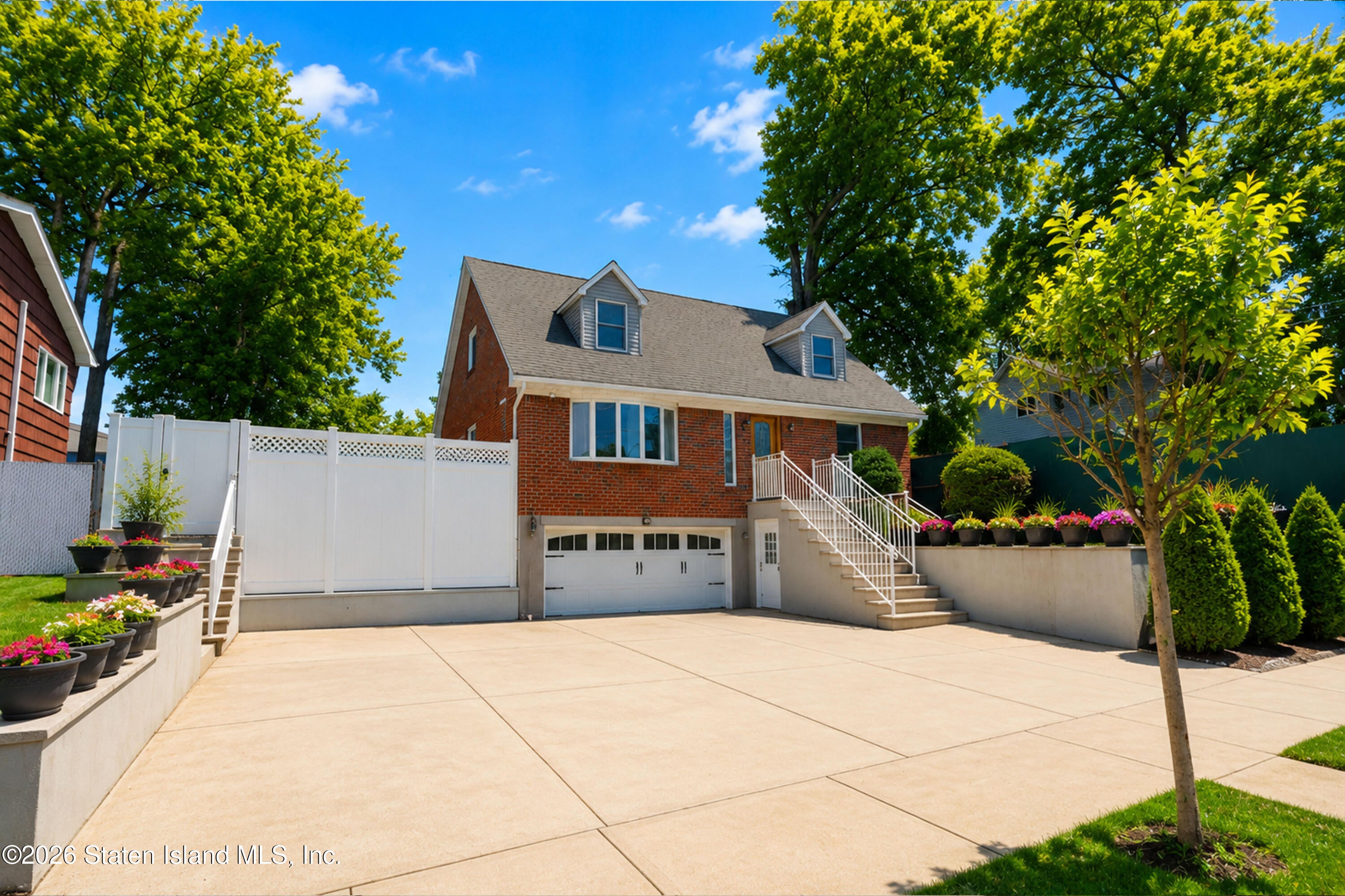 163 Bennett Ave, Staten Island, NY 10312 photo