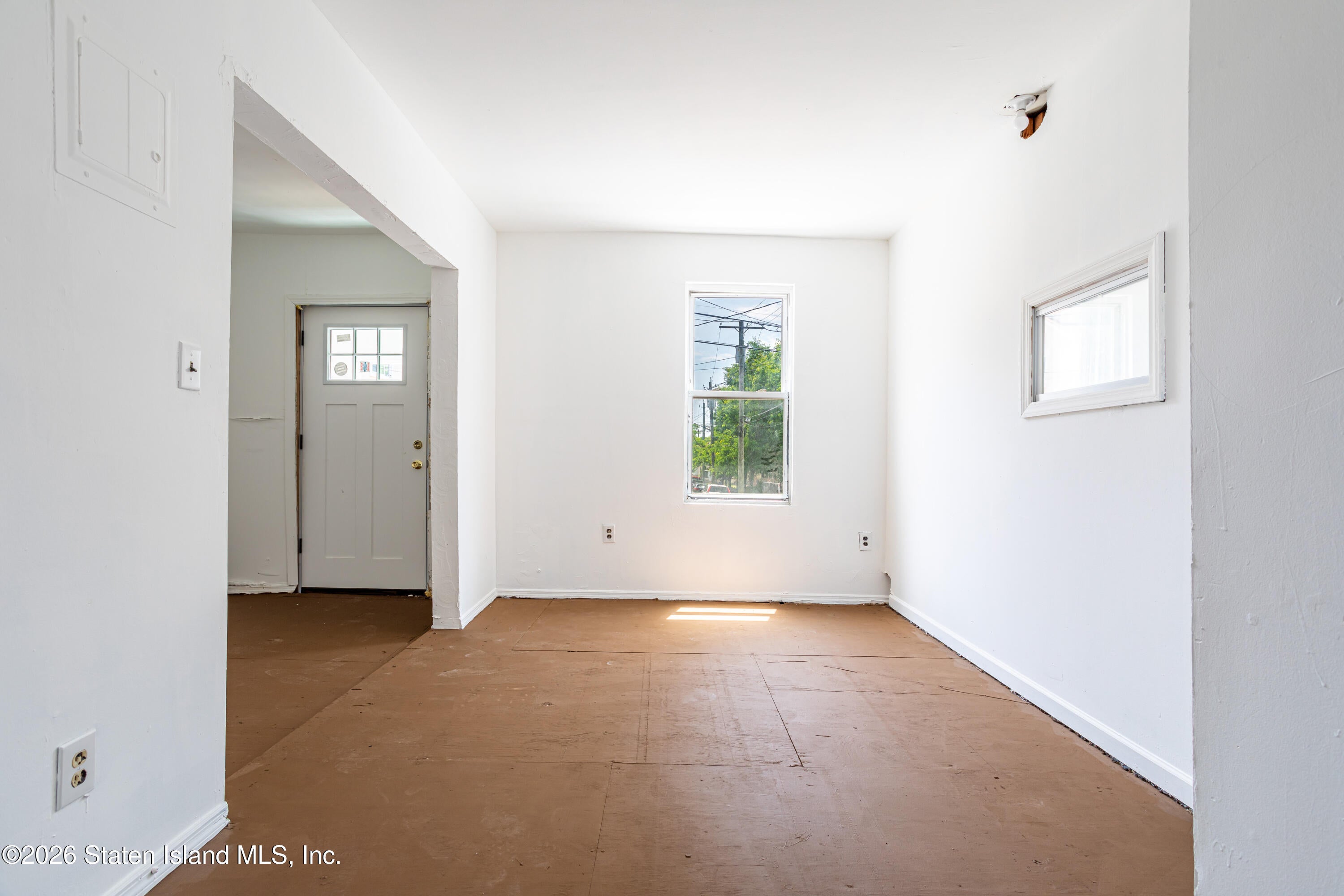 22 Grove St, Staten Island, NY 10304 photo