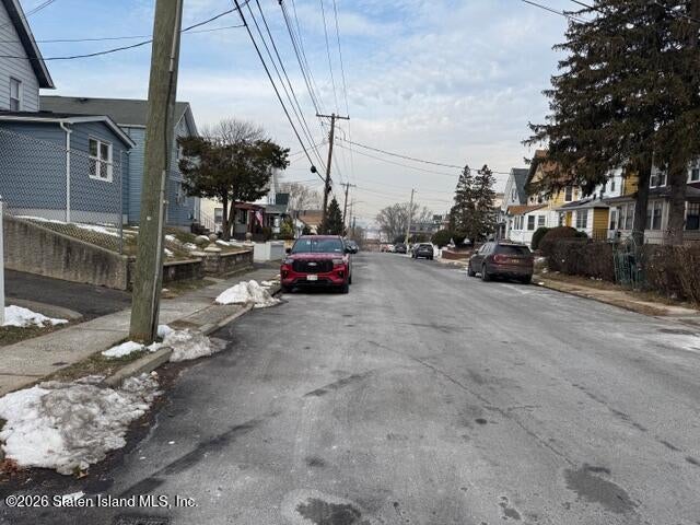 68 Van Pelt Ave, Staten Island, NY 10303 photo
