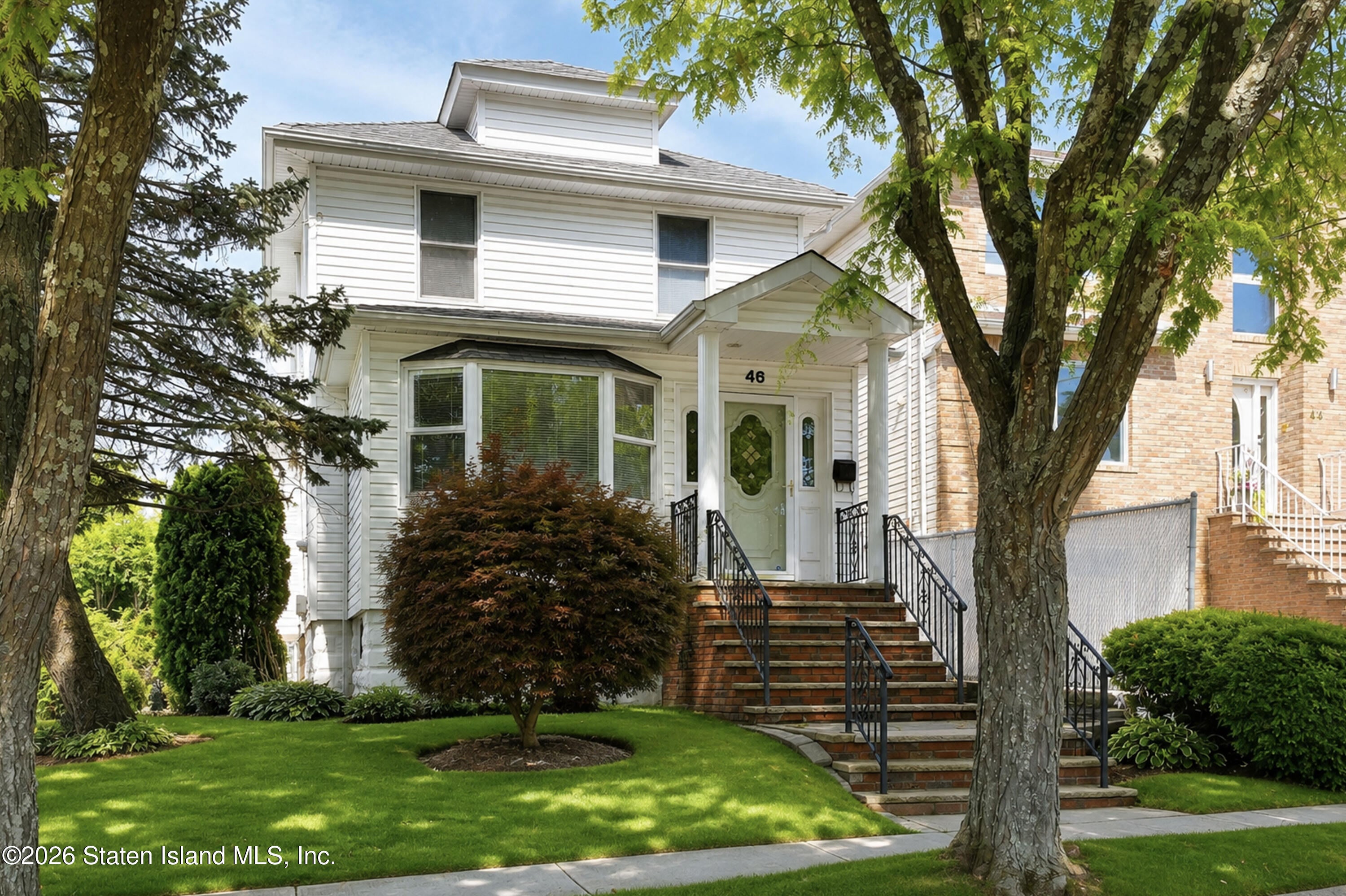 46 Van Brunt St, Staten Island, NY 10312