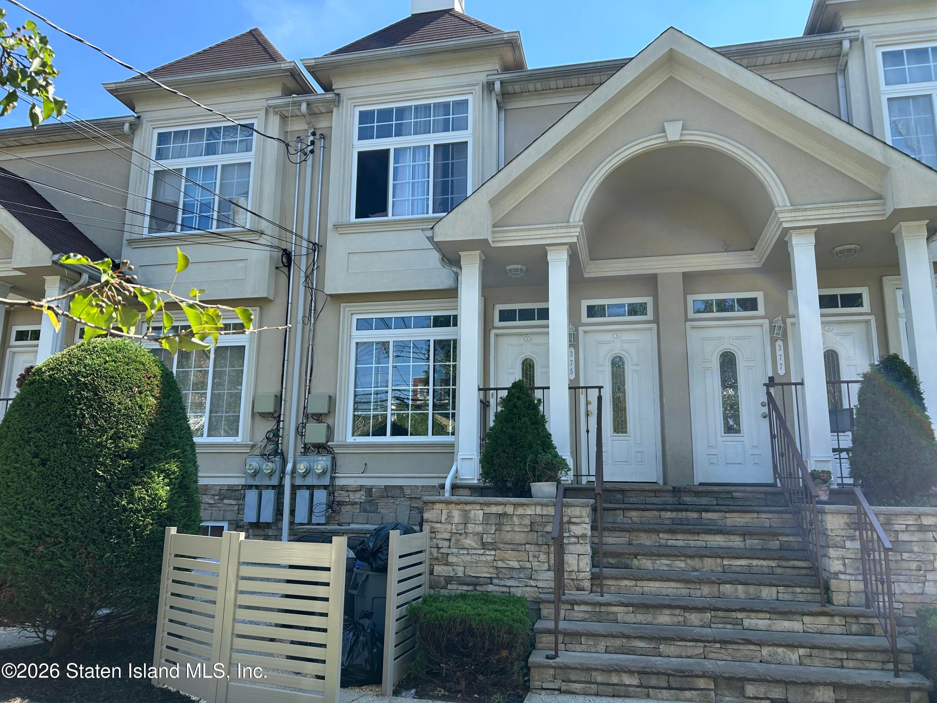 375 Union Ave, Staten Island, NY 10303
