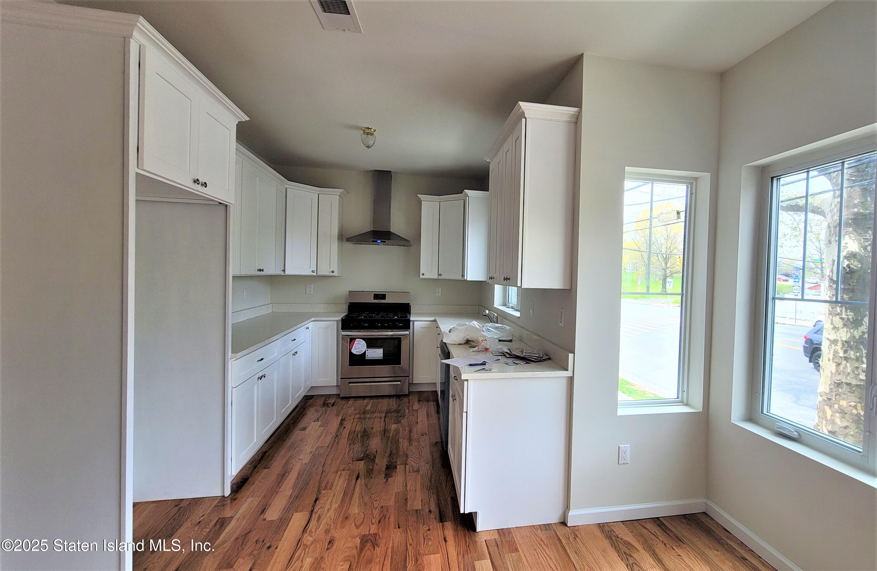 1297 Richmond Ave, Staten Island, NY 10314 photo