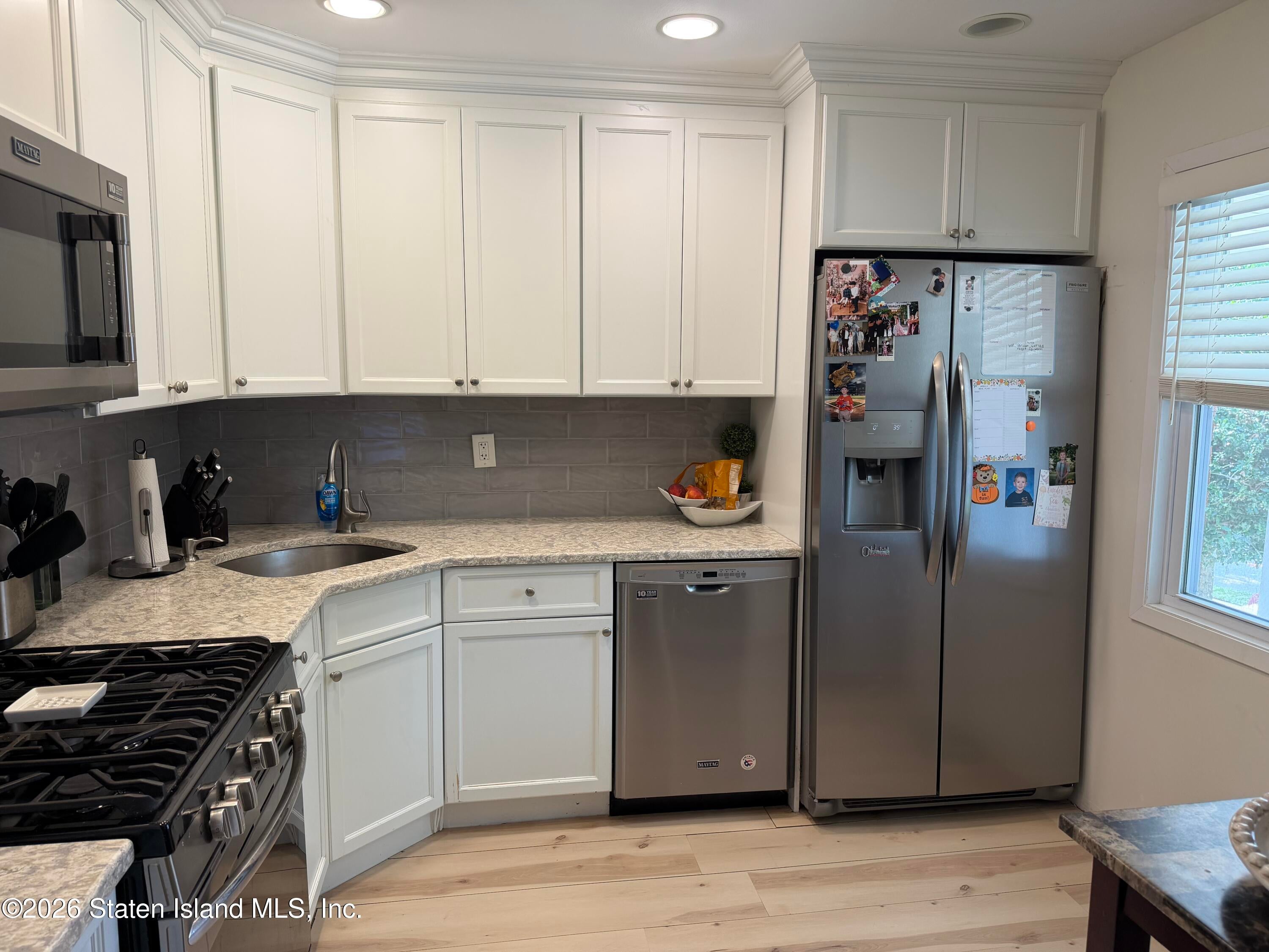 44 Fenway Cir, Staten Island, NY 10308 photo