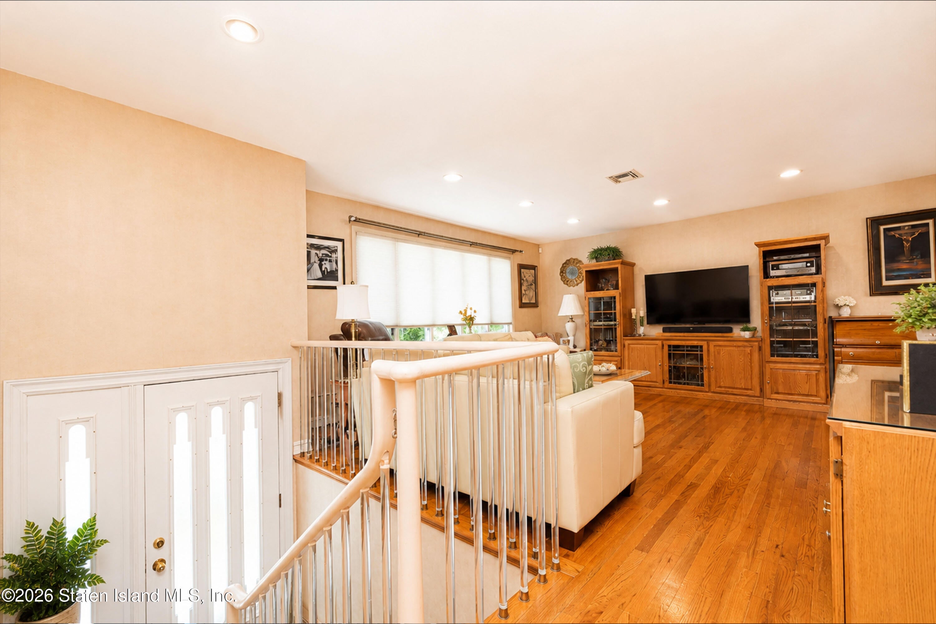 161 Eylandt St, Staten Island, NY 10312 photo