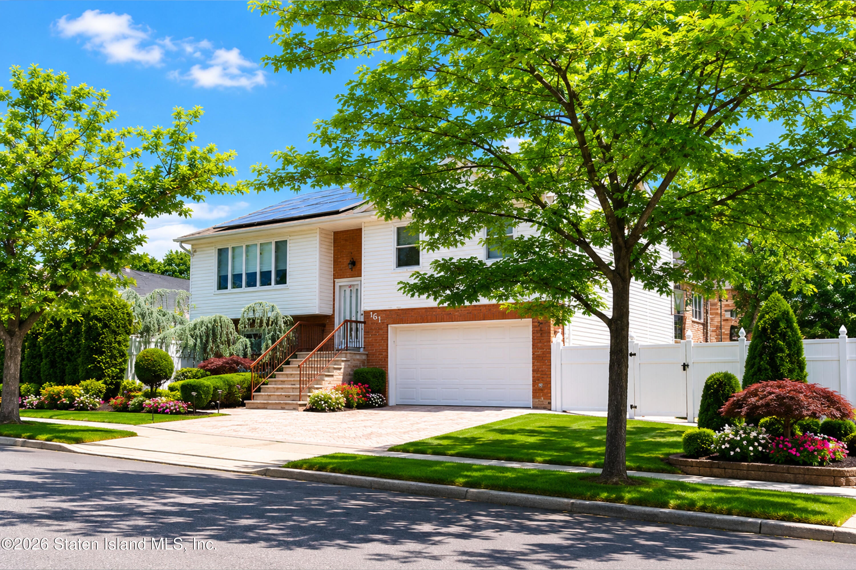 161 Eylandt St, Staten Island, NY 10312 photo