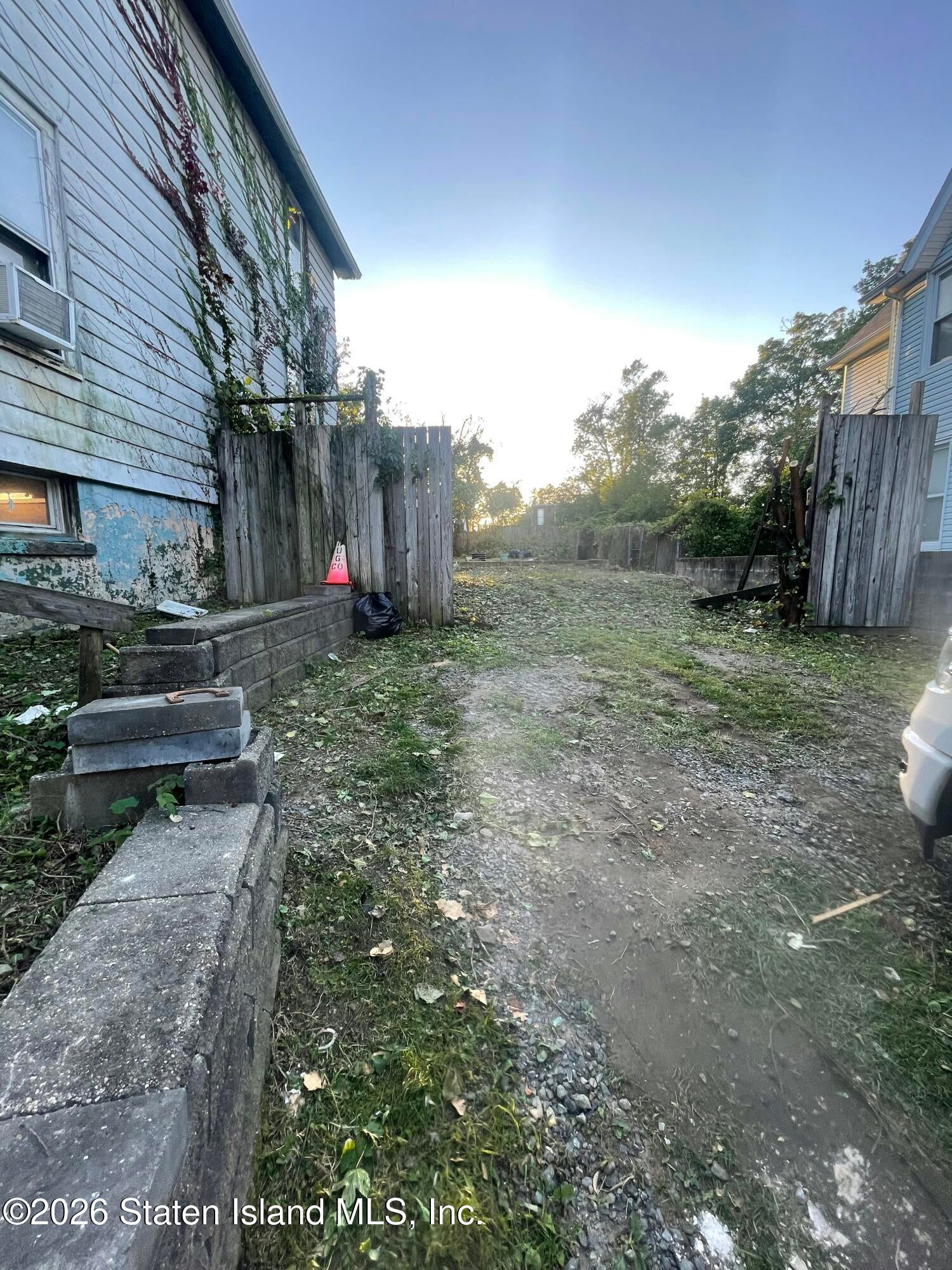 230 Elm St, Staten Island, NY 10310 photo