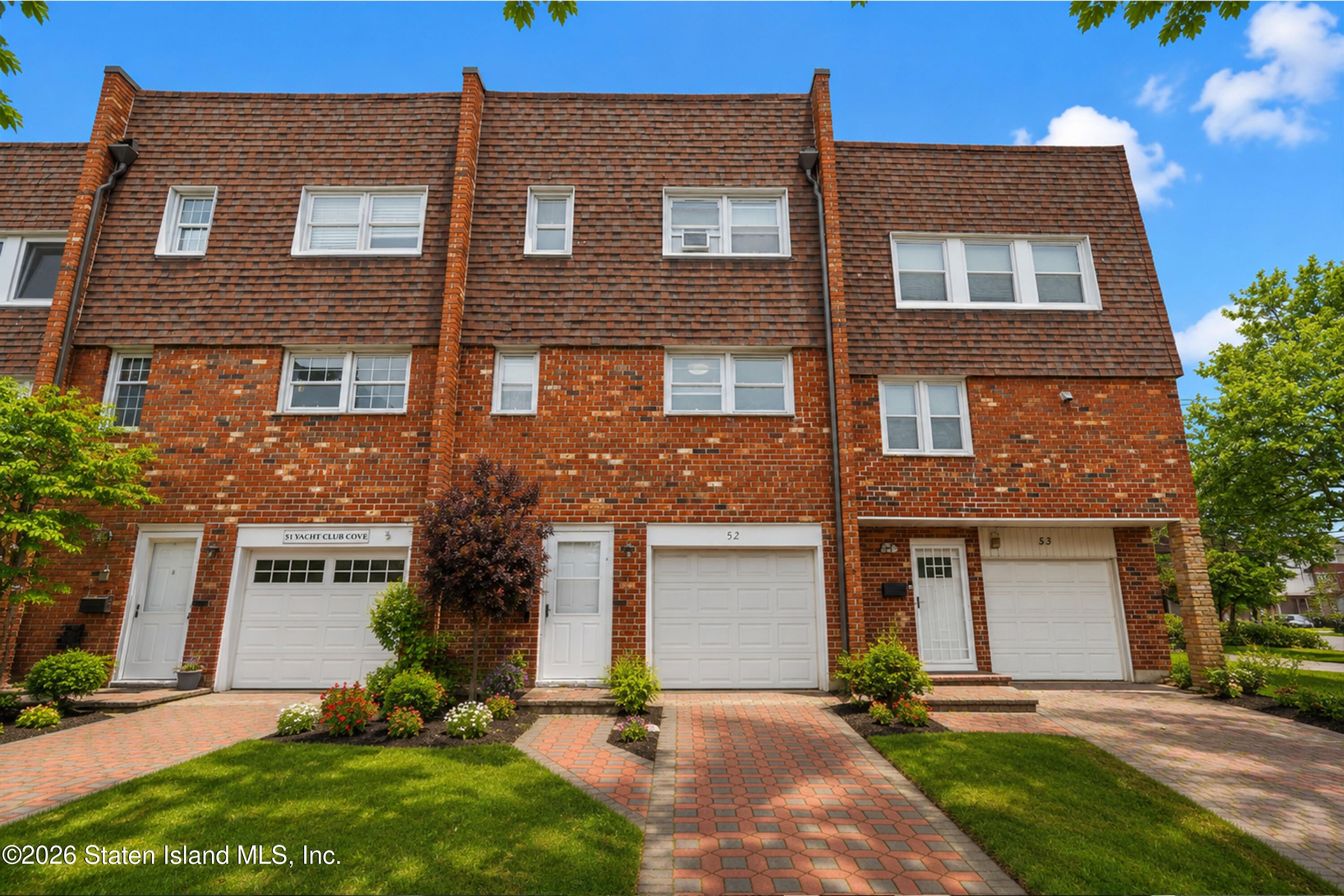 52 Yacht Club Cv, Staten Island, NY 10308