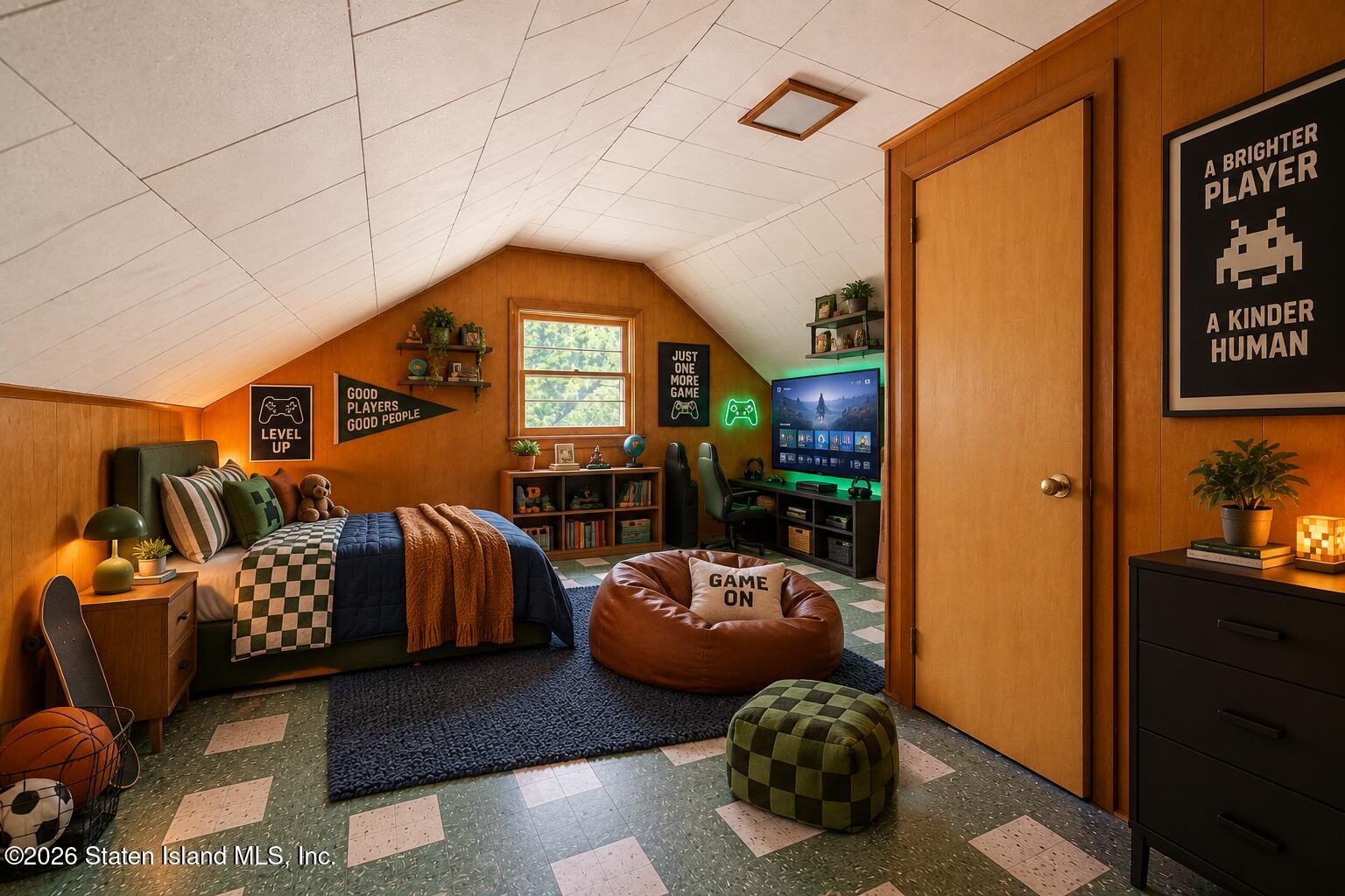 77 Independence Dr, Roselle, NJ 07203 photo