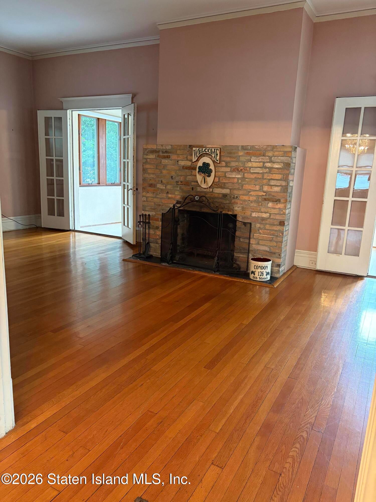 126 8th St, Staten Island, NY 10306 photo