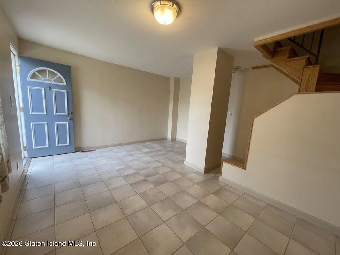 104 Ocean Ave, Staten Island, NY 10305 photo