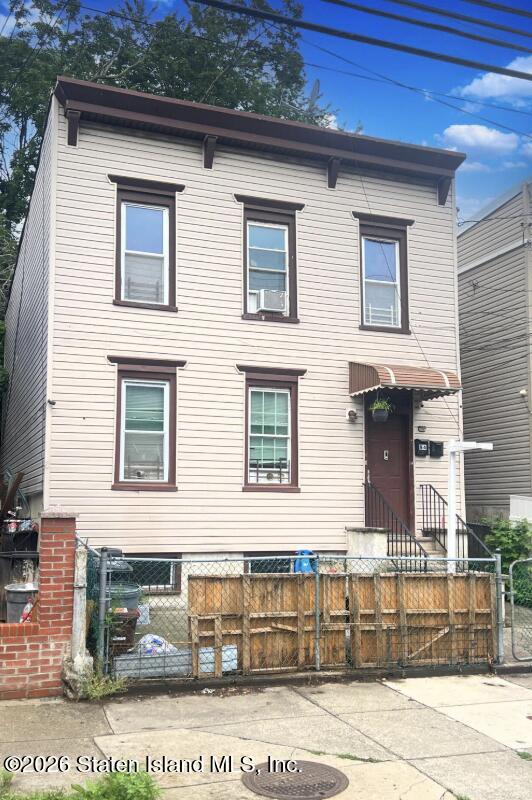 94 Gordon St, Staten Island, NY 10304