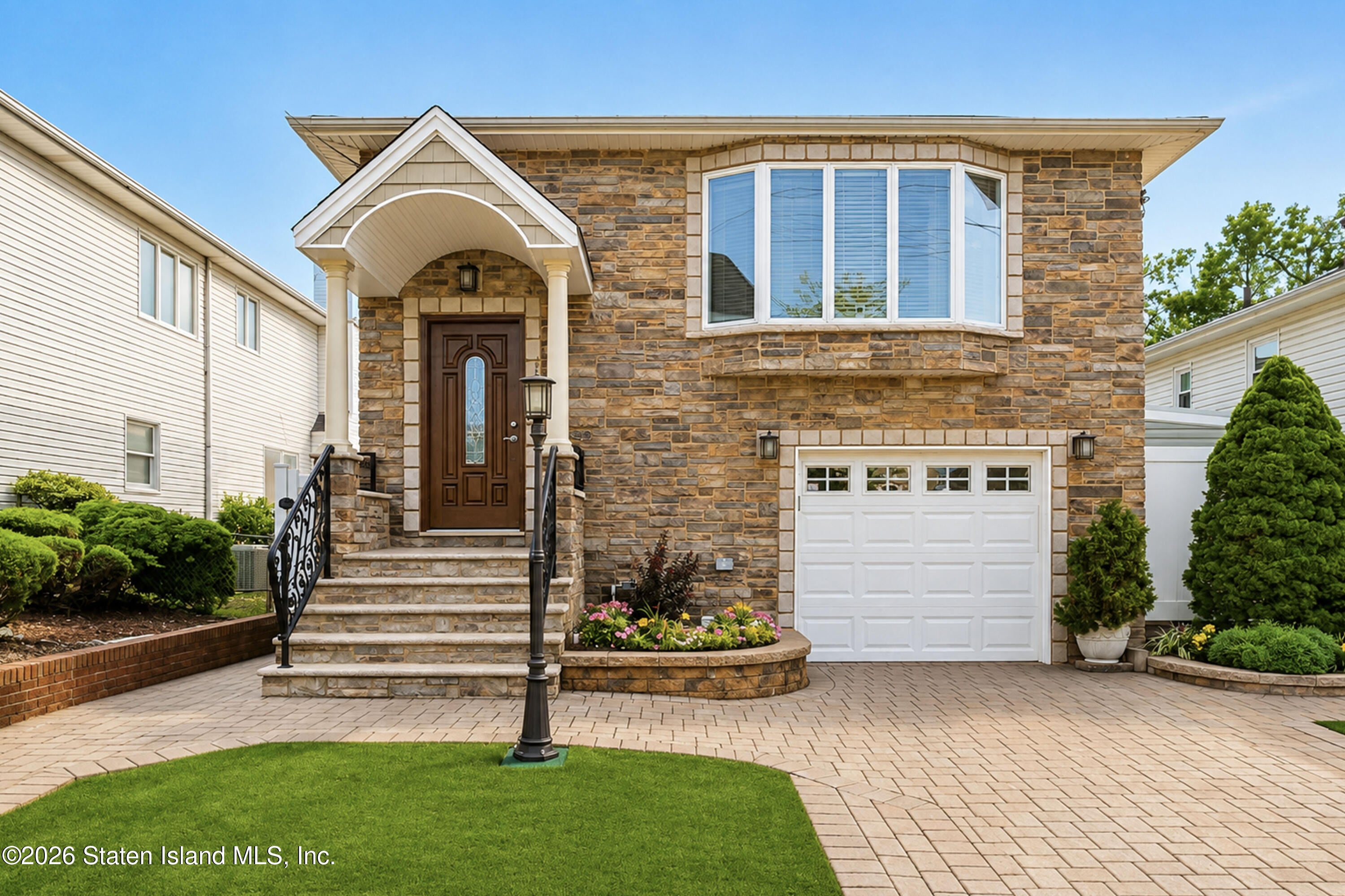 74 Seidman Ave, Staten Island, NY 10312