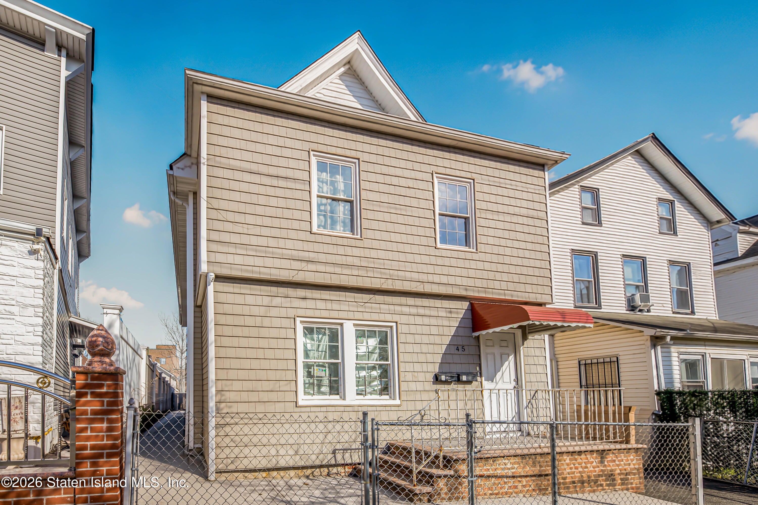 45 Faber St, Staten Island, NY 10302