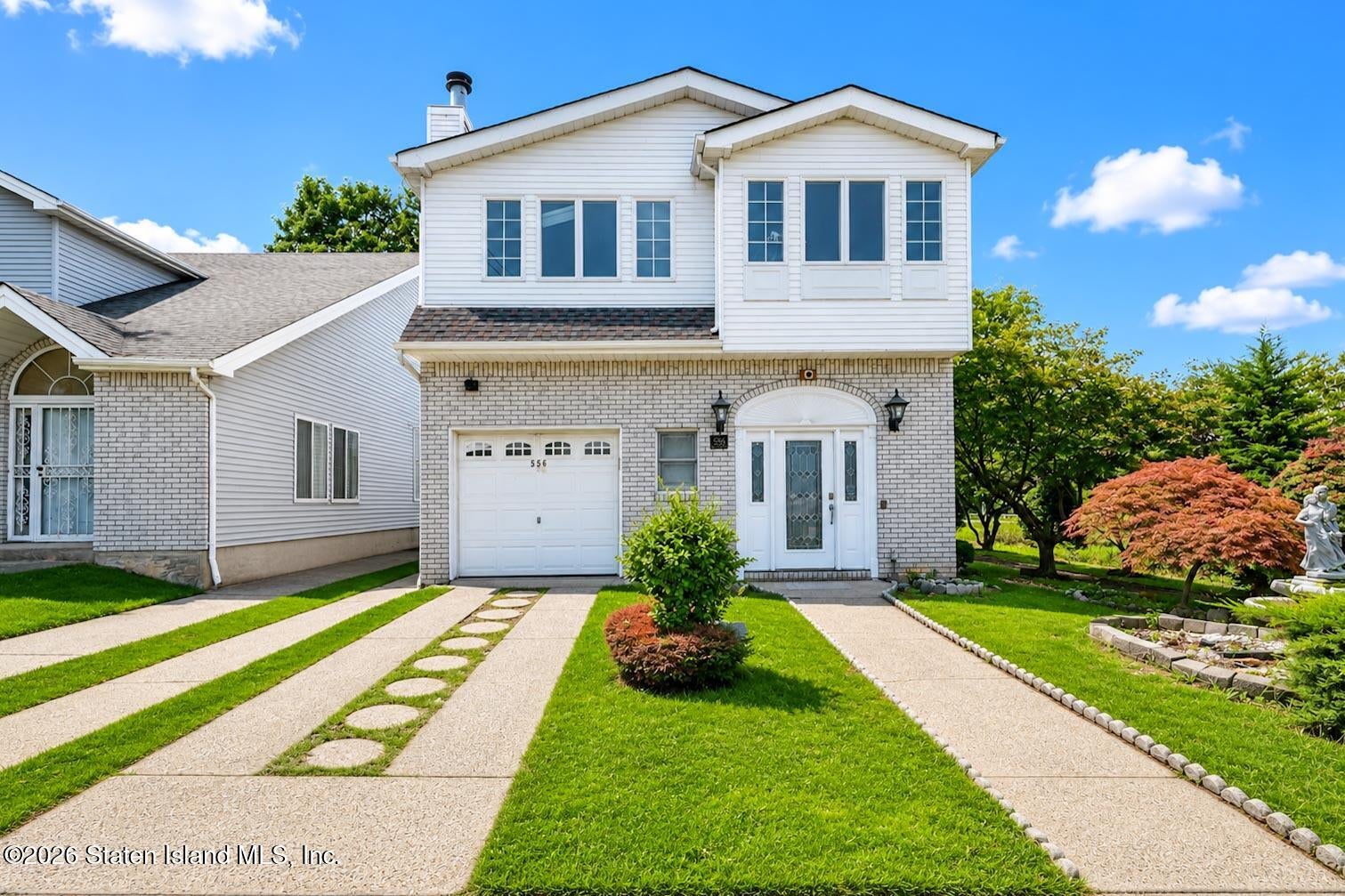 556 Winant Ave, Staten Island, NY 10309