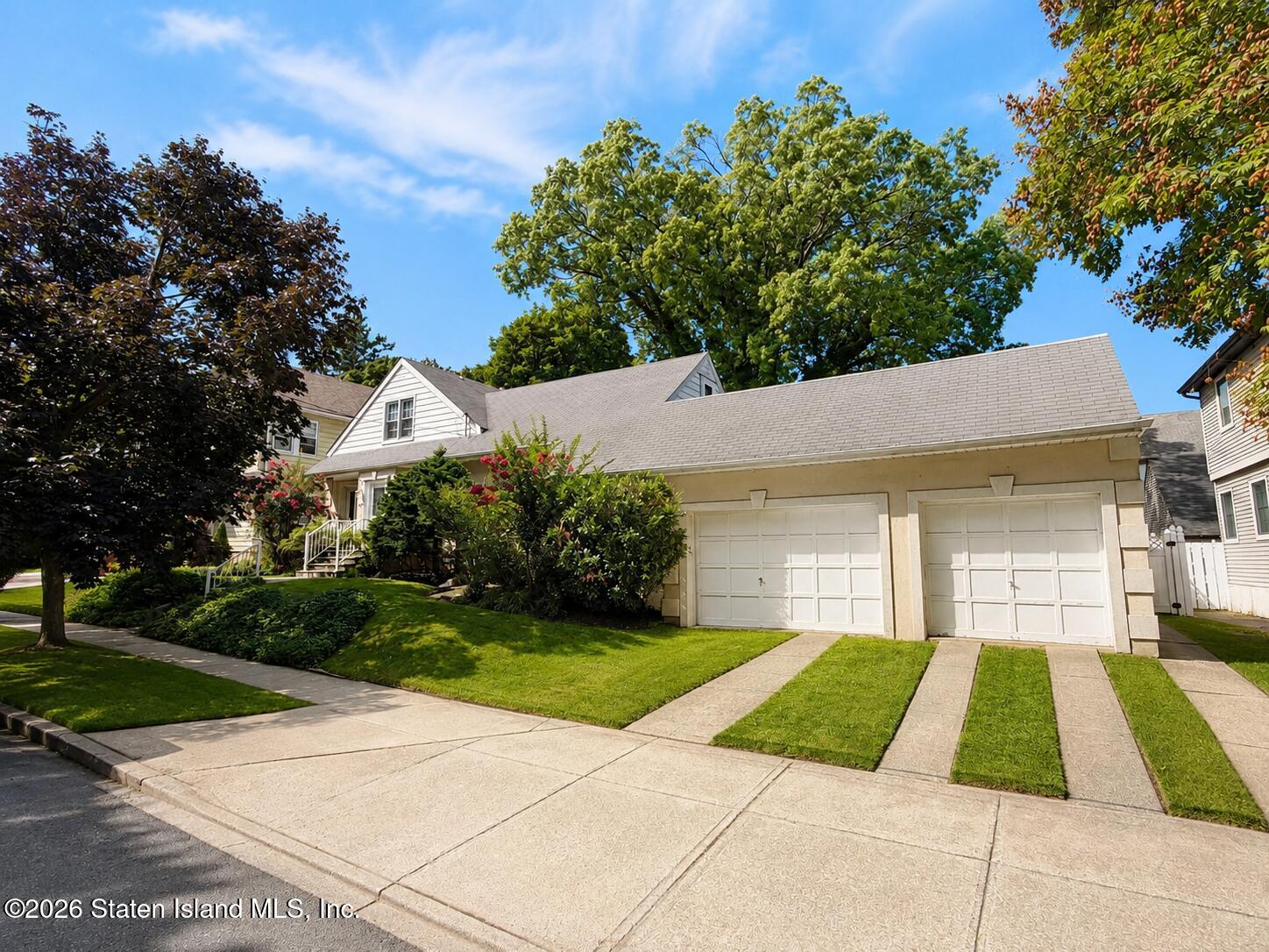 10 Greenwood Ave, Staten Island, NY 10301 photo