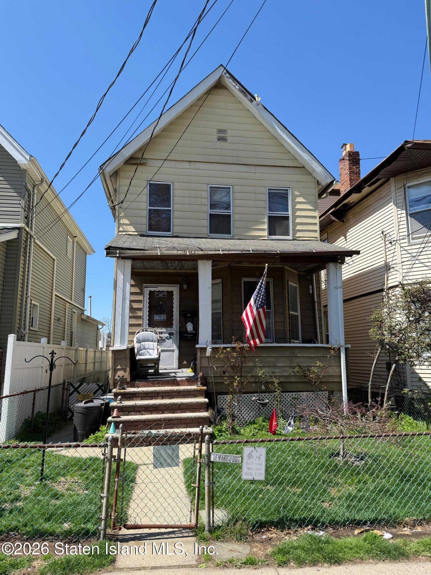 400 Jewett Ave, Staten Island, NY 10302